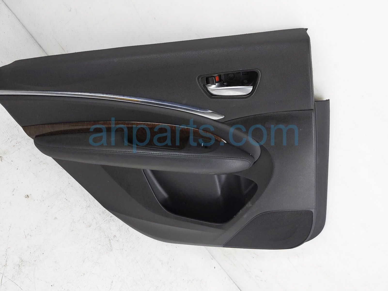 $125 Acura RR/LH INTERIOR DOOR PANEL - BLACK