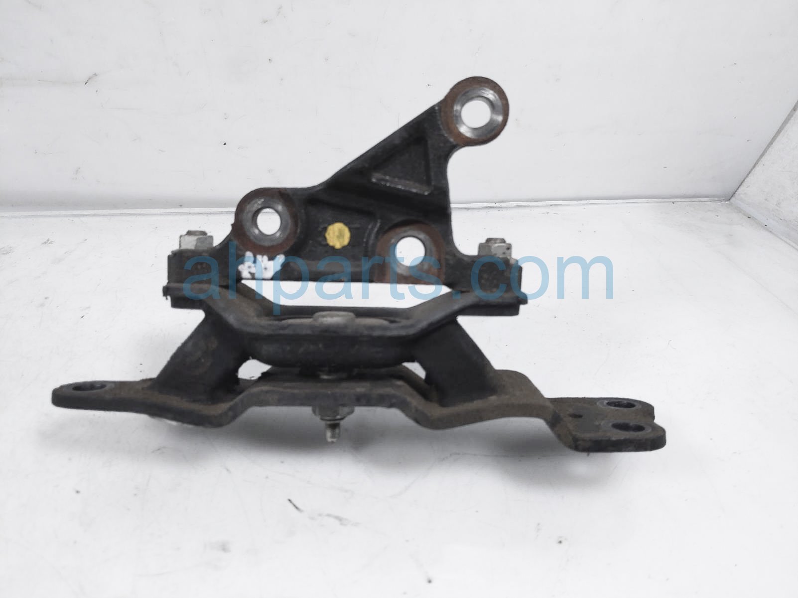 $35 Nissan LOWER LEFT TRANSMISSION MOUNT $35 Nissan LOWER LEFT TRANSMISSION MOUNT