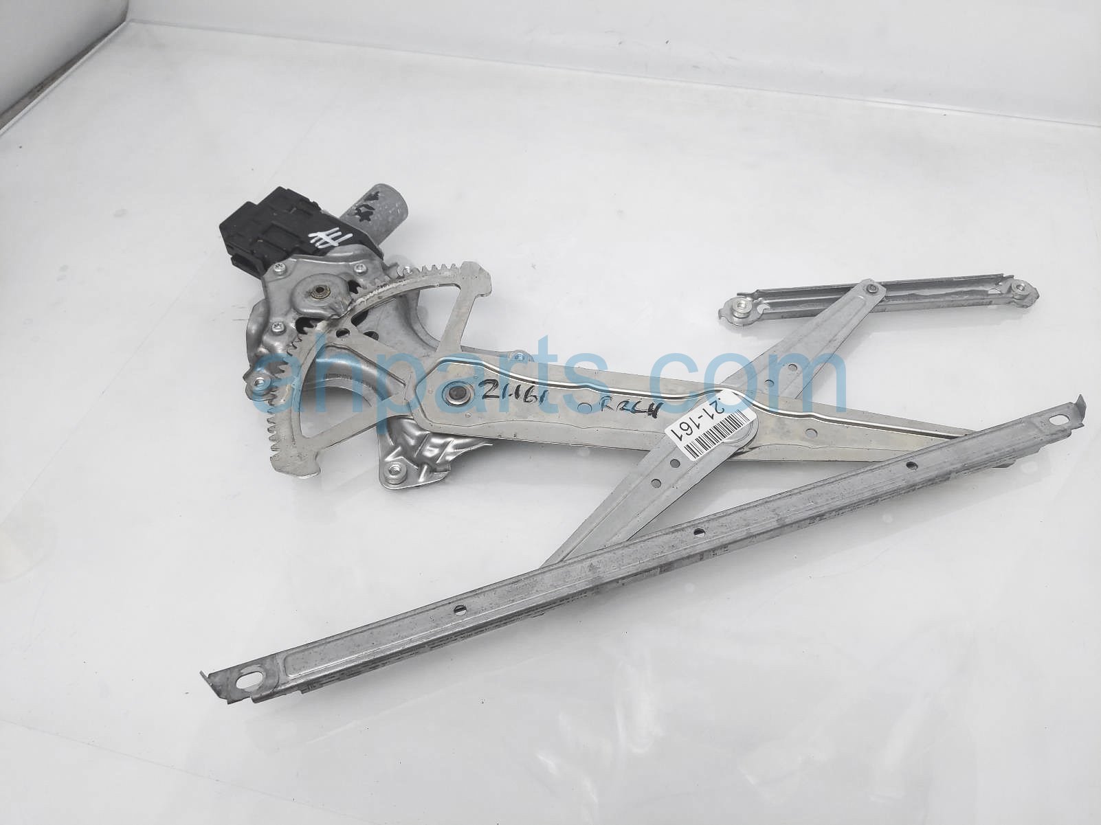 $100 Lexus RR/LH DOOR WINDOW REGULATOR & MOTOR