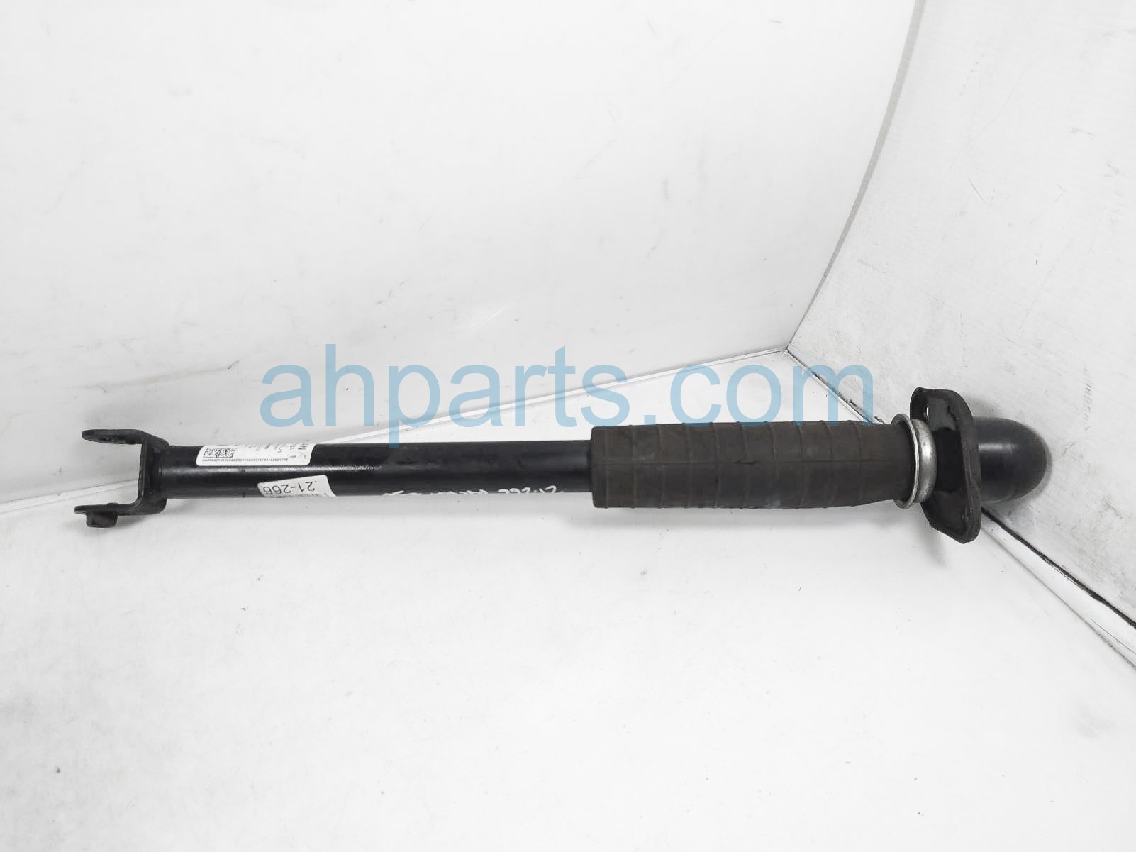 $45 Nissan RR/RH STRUT SHOCK ABSORBER $45 Nissan RR/RH STRUT SHOCK ABSORBER