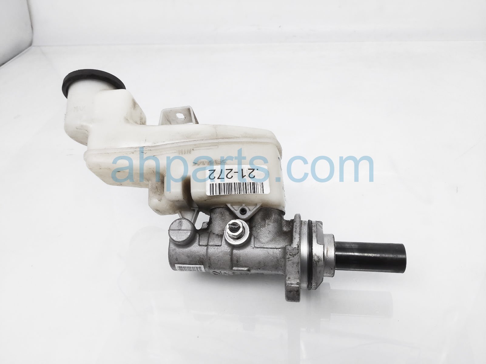 $40 Toyota BRAKE MASTER CYLINDER $40 Toyota BRAKE MASTER CYLINDER