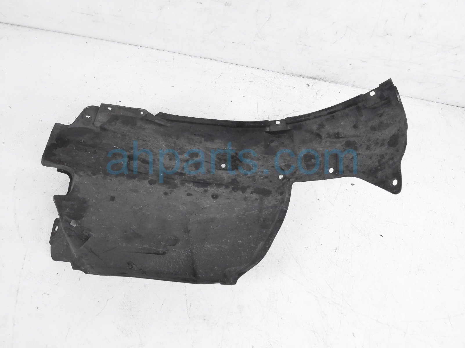 $29 Infiniti FR/RH REARWARD INNER FENDER LINER $29 Infiniti FR/RH REARWARD INNER FENDER LINER