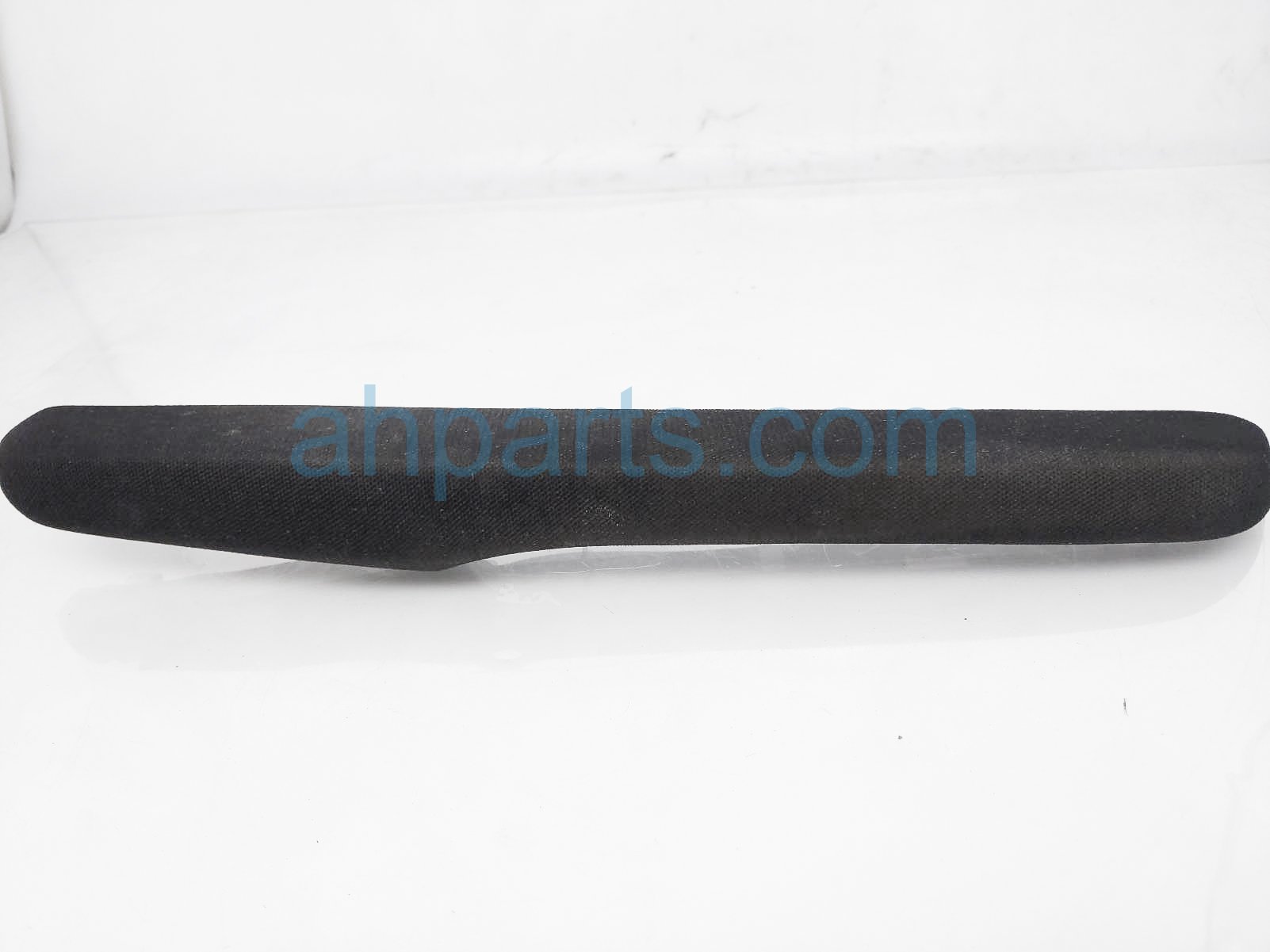 $24 Honda RH CENTER CONSOLE ARM REST - BLACK $24 Honda RH CENTER CONSOLE ARM REST - BLACK