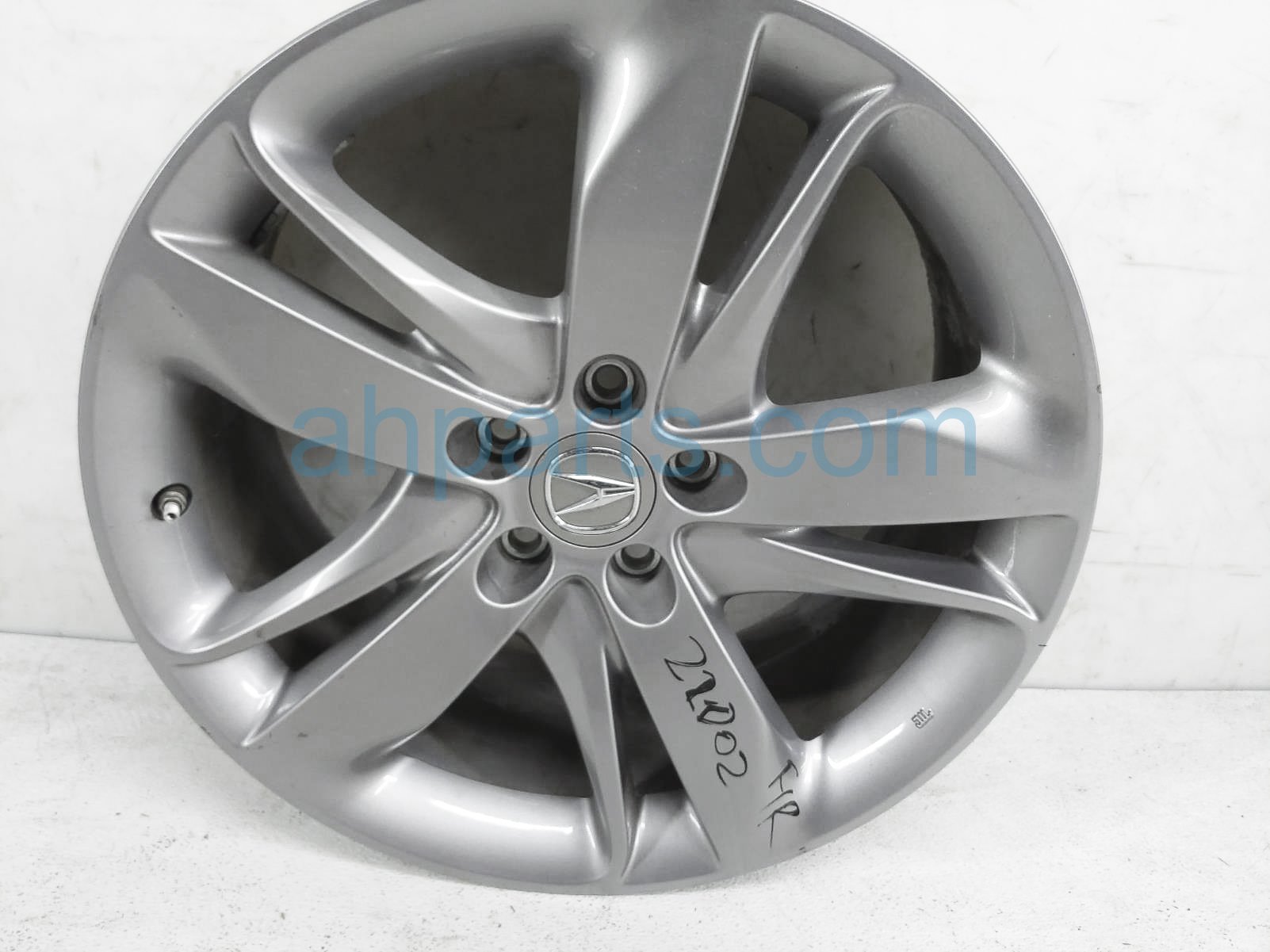 $195 Acura FR/RH WHEEL / RIM $195 Acura FR/RH WHEEL / RIM