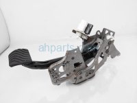 $25 Nissan BRAKE PEDAL ASSY $25 Nissan BRAKE PEDAL ASSY