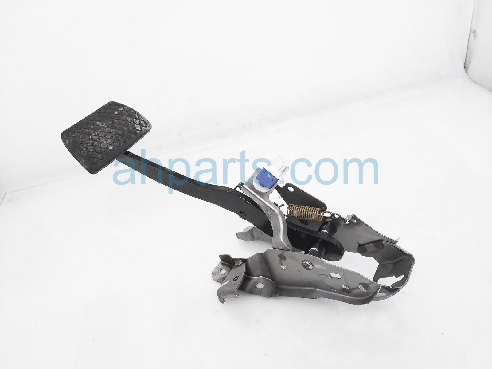 $20 Honda BRAKE PEDAL ASSY $20 Honda BRAKE PEDAL ASSY