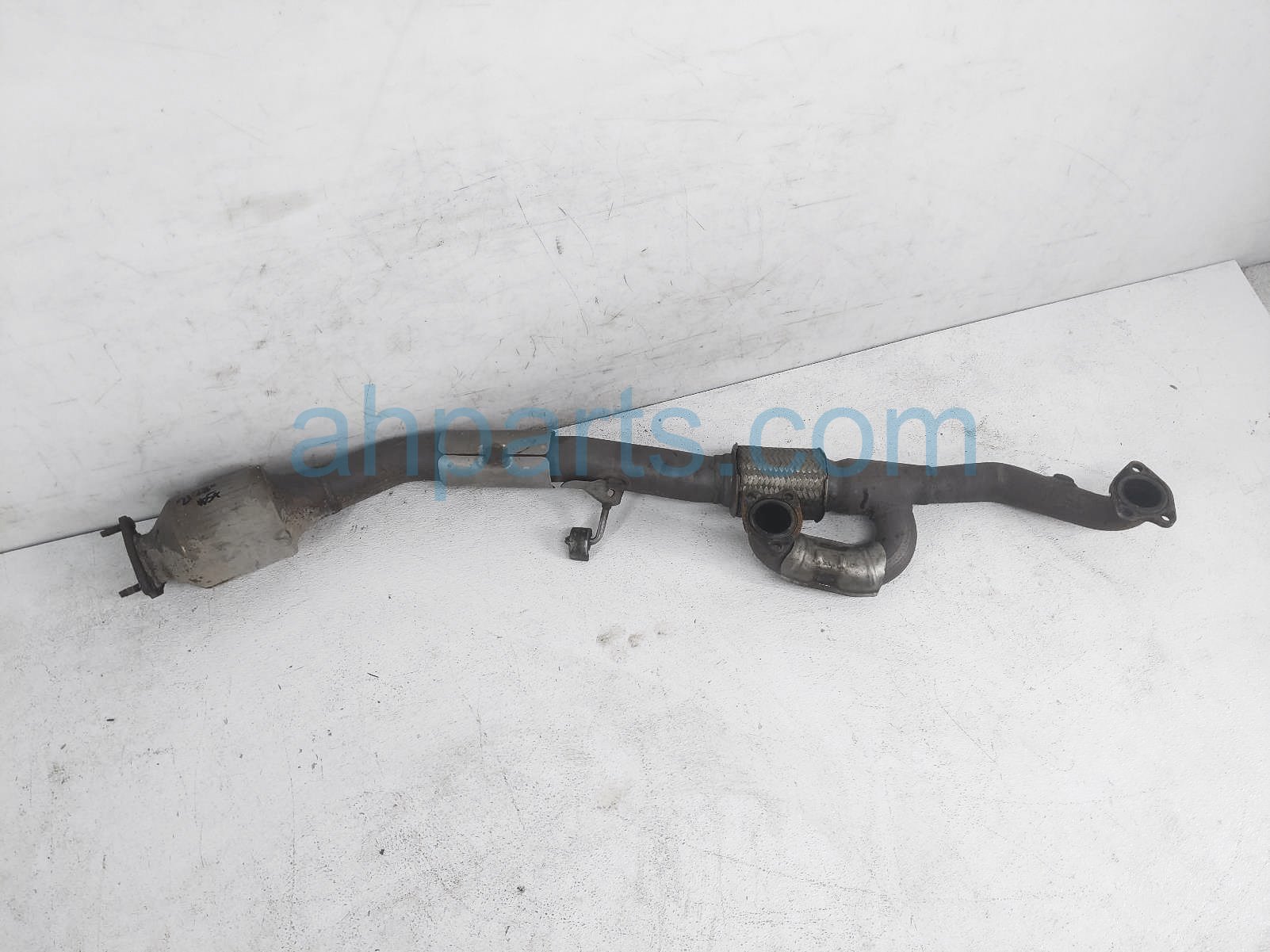 $275 Honda EXHAUST CATALYTIC CONVERTER PIPE $275 Honda EXHAUST CATALYTIC CONVERTER PIPE