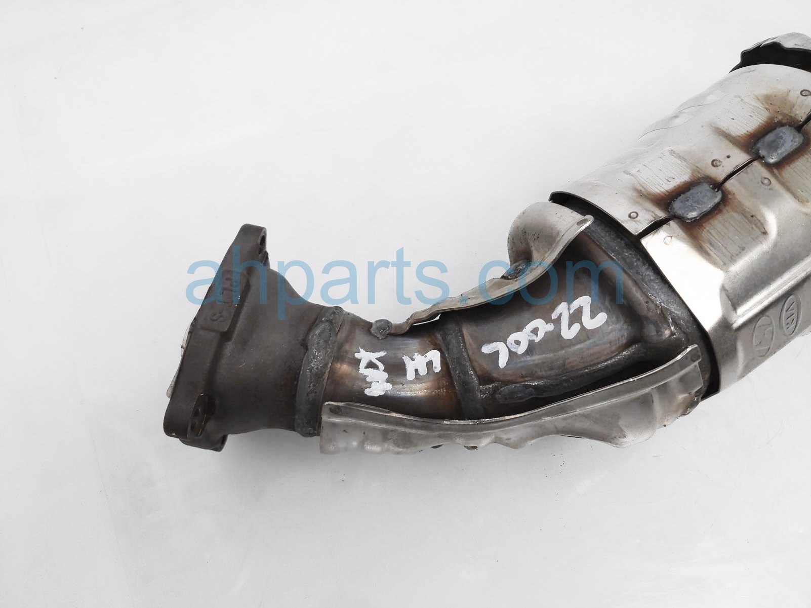 $475 Kia LH EXHAUST CONVERTER $475 Kia LH EXHAUST CONVERTER
