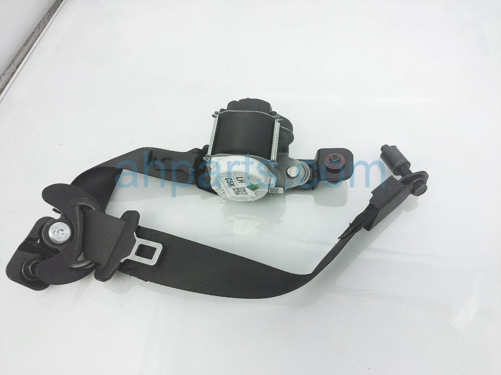 $49 Hyundai 2ND ROW LH SEAT BELT - BLACK $49 Hyundai 2ND ROW LH SEAT BELT - BLACK