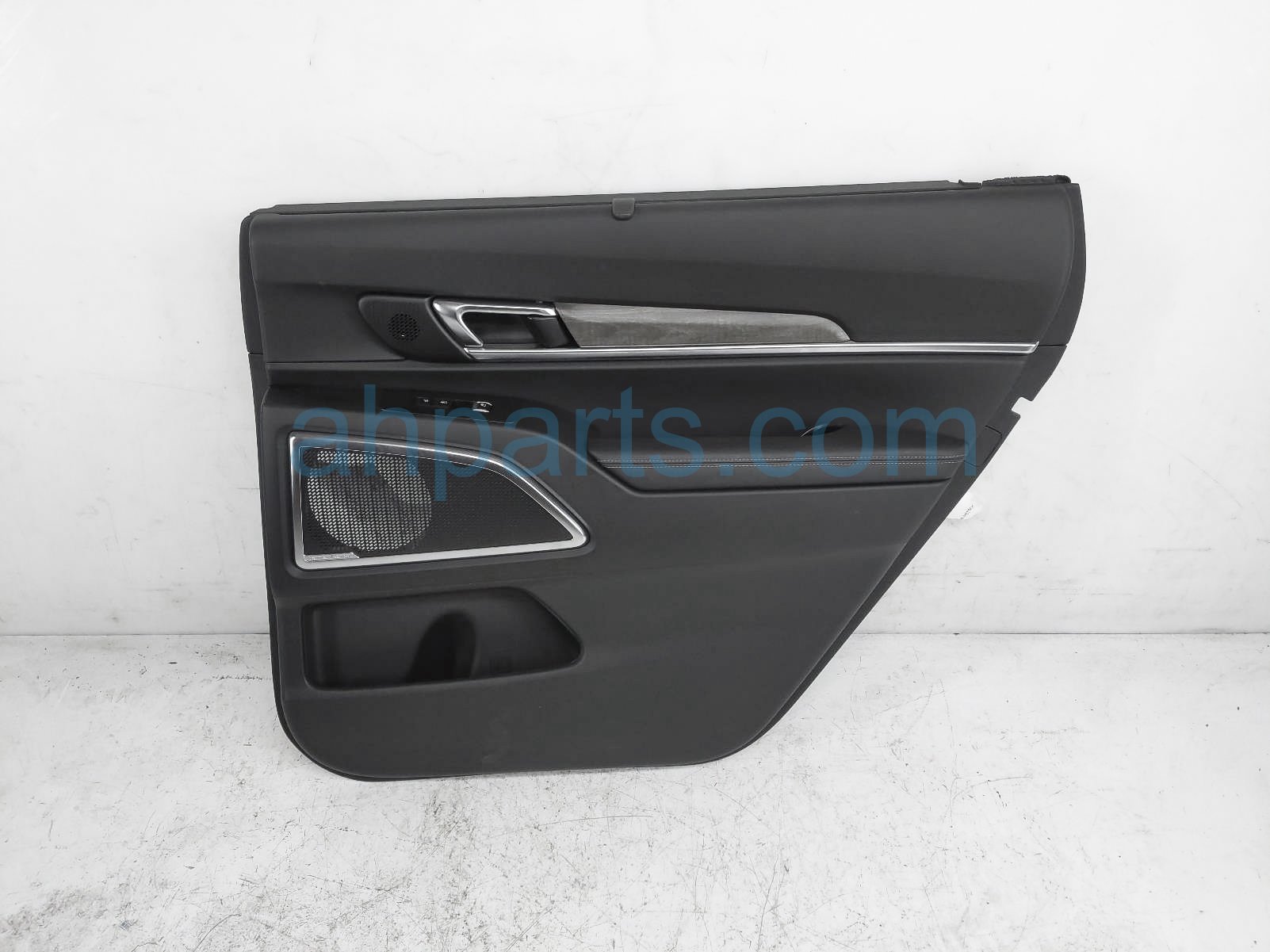 $125 Kia RR/RH INTERIOR DOOR PANEL - BLACK* $125 Kia RR/RH INTERIOR DOOR PANEL - BLACK*