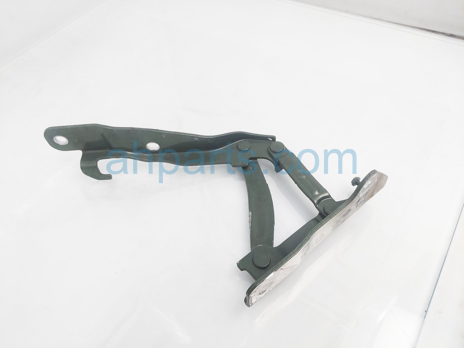 $19 Kia RH HOOD HINGE - GREEN