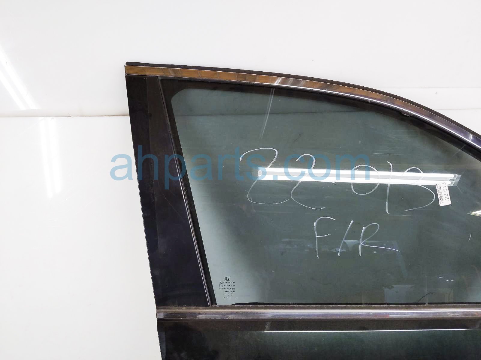 $725 Honda FR/RH DOOR - GREEN - NO MIRROR/TRIM $725 Honda FR/RH DOOR - GREEN - NO MIRROR/TRIM