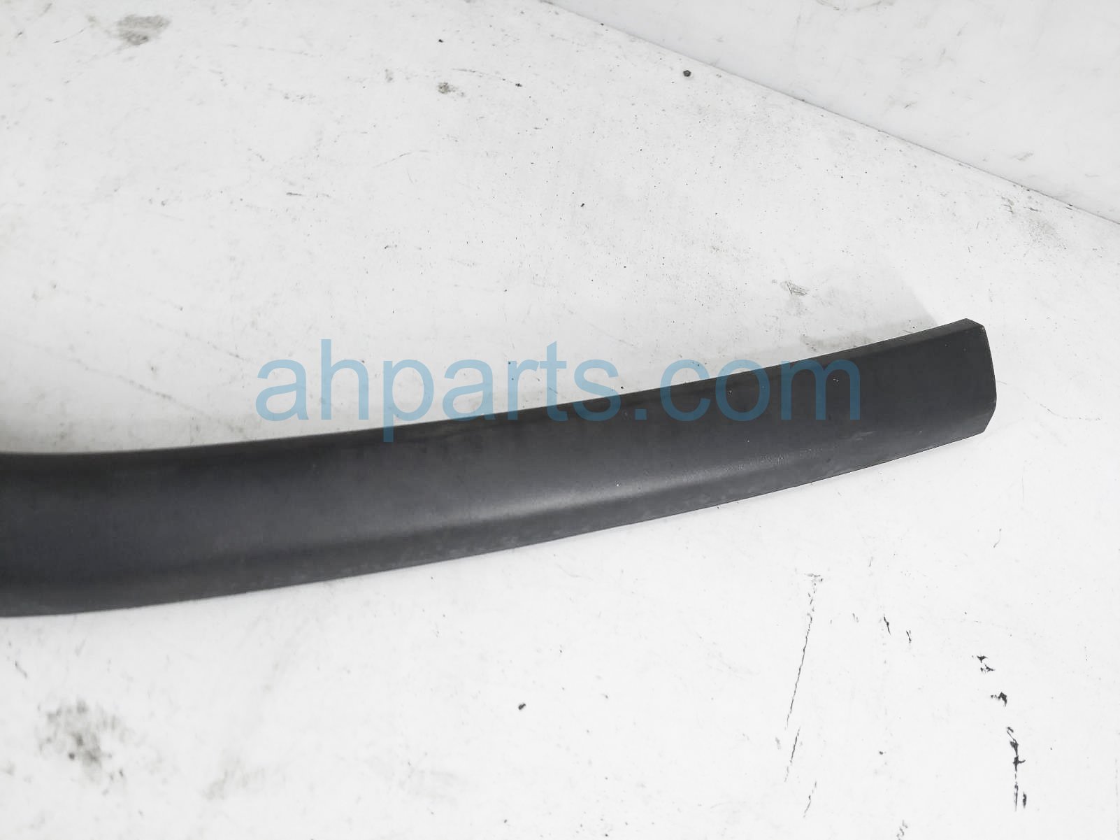 Sold 2015 Jeep Grand Cherokee Rear Driver Fender Flare - Black 1MP35RXFAI