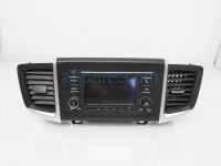 $275 Honda AUDIO RECEIVER & DISPLAY ASSEMBLY $275 Honda AUDIO RECEIVER & DISPLAY ASSEMBLY