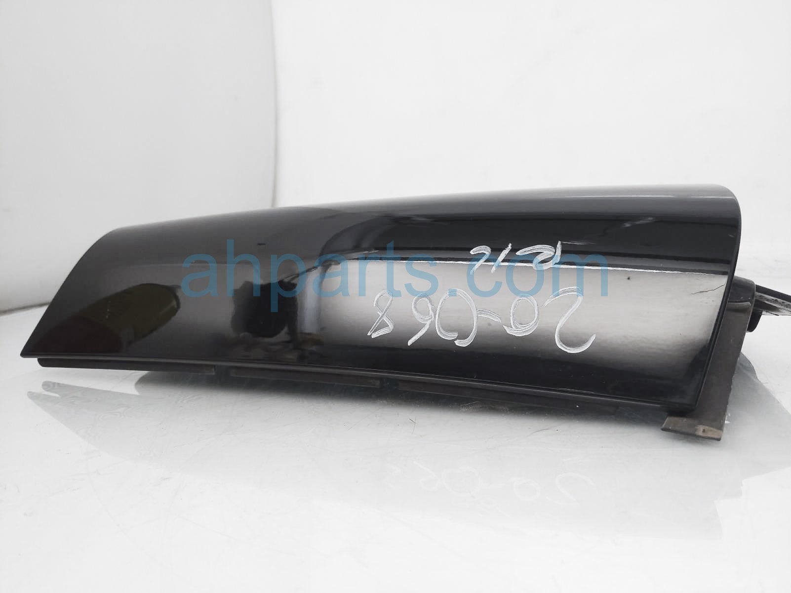 $25 BMW RR/LH PILLAR TRIM MOLDING - BLACK $25 BMW RR/LH PILLAR TRIM MOLDING - BLACK