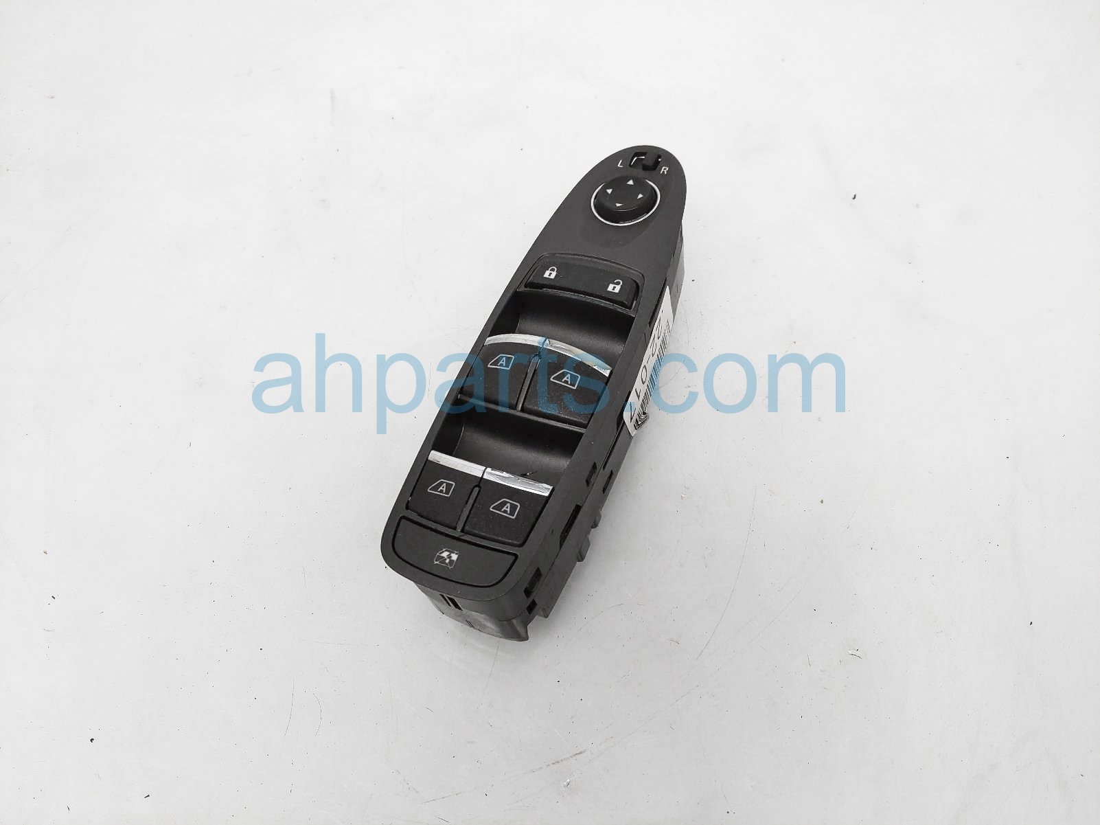 $50 Infiniti MASTER WINDOW CONTROL SWITCH $50 Infiniti MASTER WINDOW CONTROL SWITCH