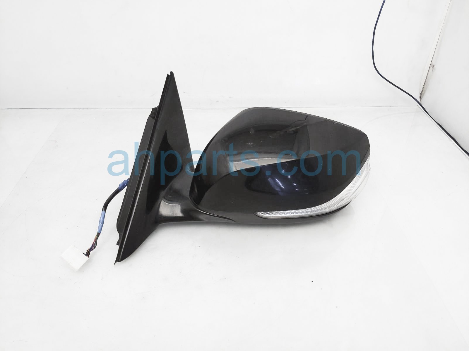 $125 Infiniti LH SIDE VIEW MIRROR - BLACK - NIQ