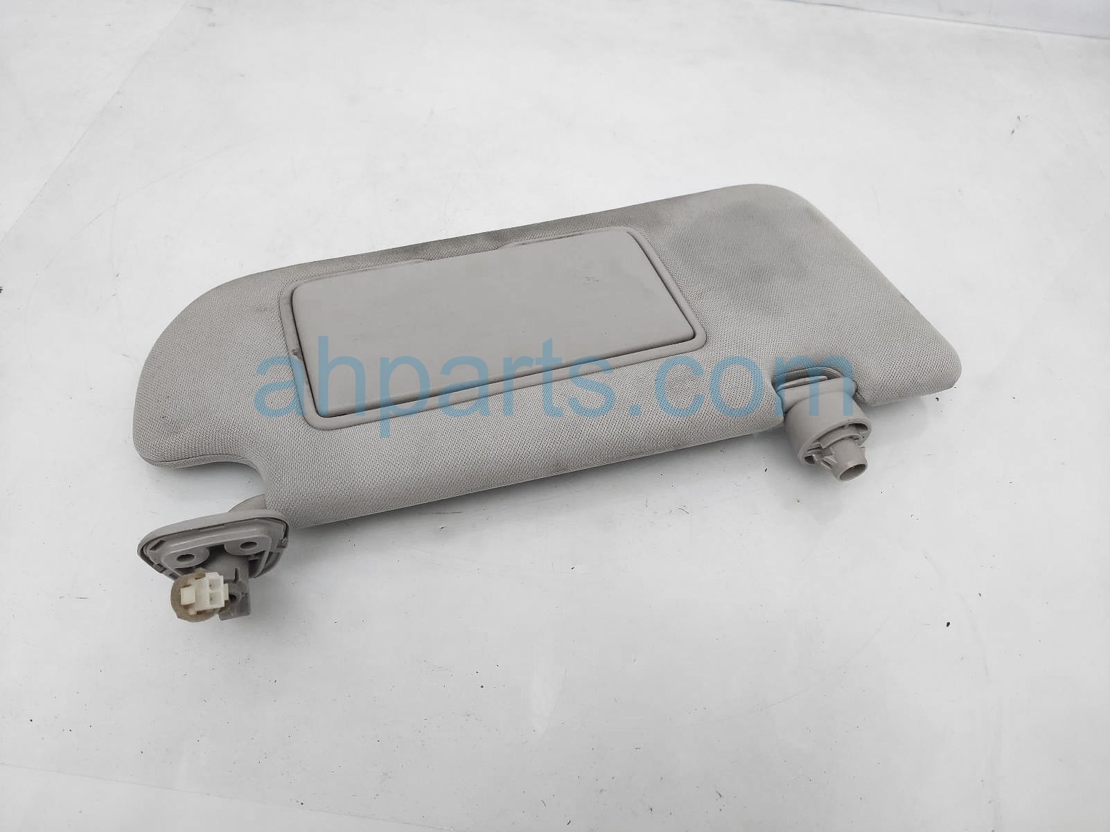 $25 Infiniti RH SUN VISOR - GREY $25 Infiniti RH SUN VISOR - GREY