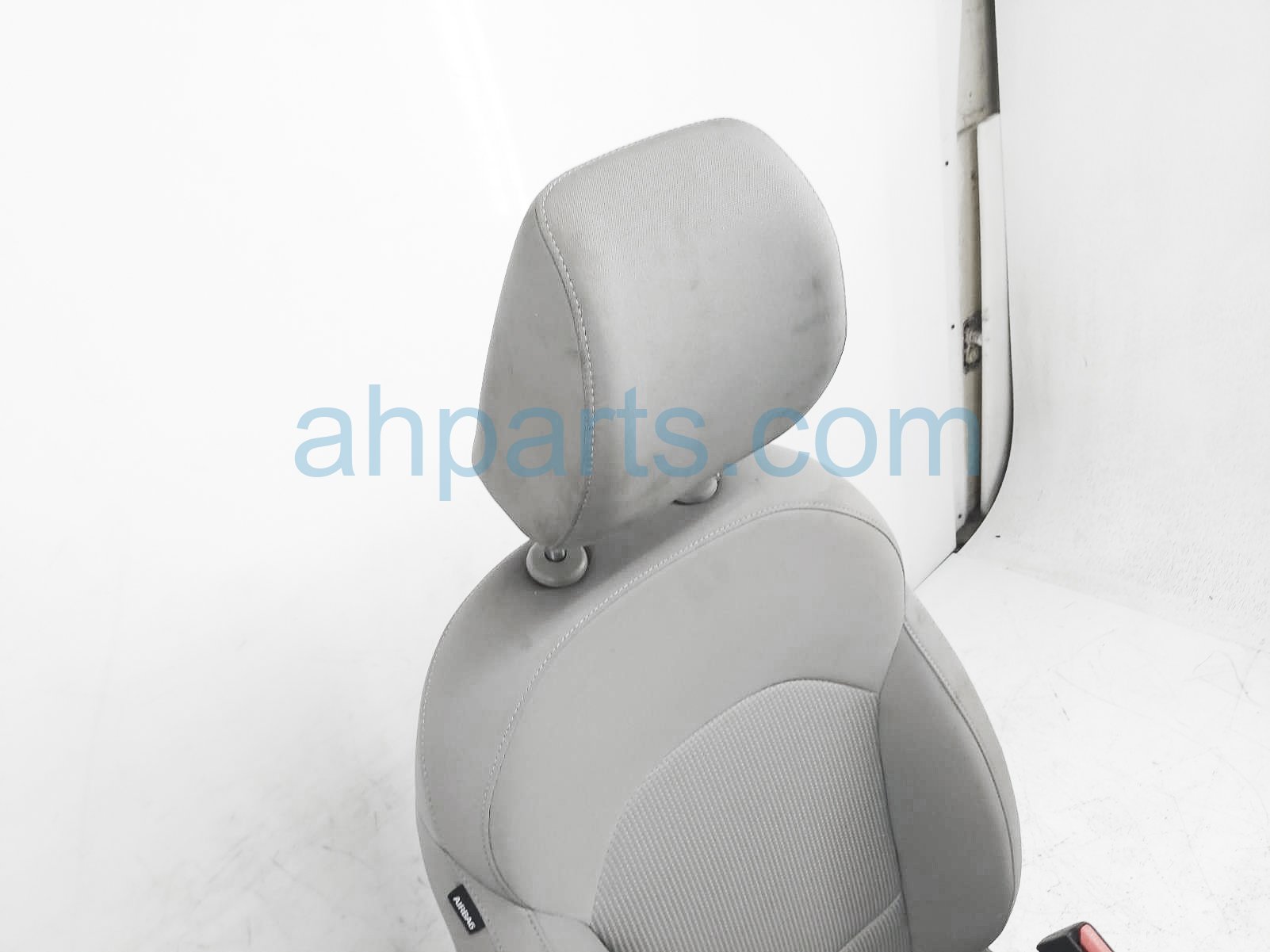 2021 Kia Forte Front Passenger Seat Grey W/ Airbag 88400 Replacement 2021 Kia Forte Front Passenger Seat Grey W/ Airbag 88400 Replacement thumbnail