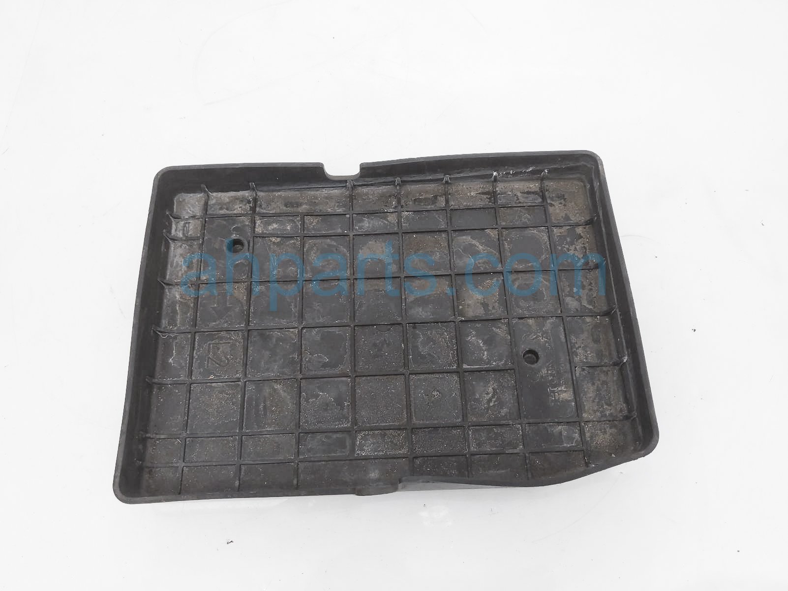 $10 Honda BATTERY UNDER PLASTIC BASE