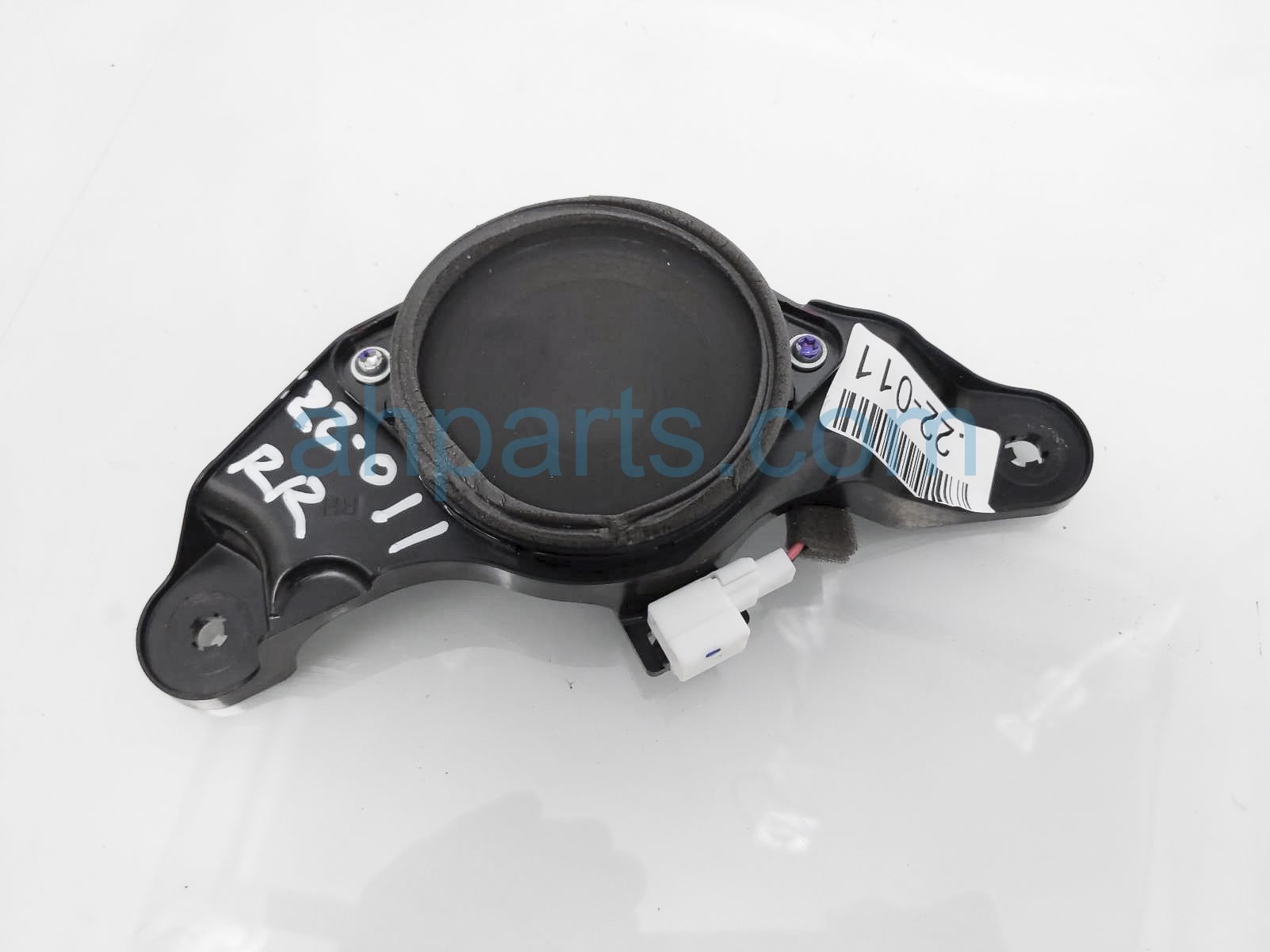 $40 Kia RR/RH SPEAKER ASSY $40 Kia RR/RH SPEAKER ASSY