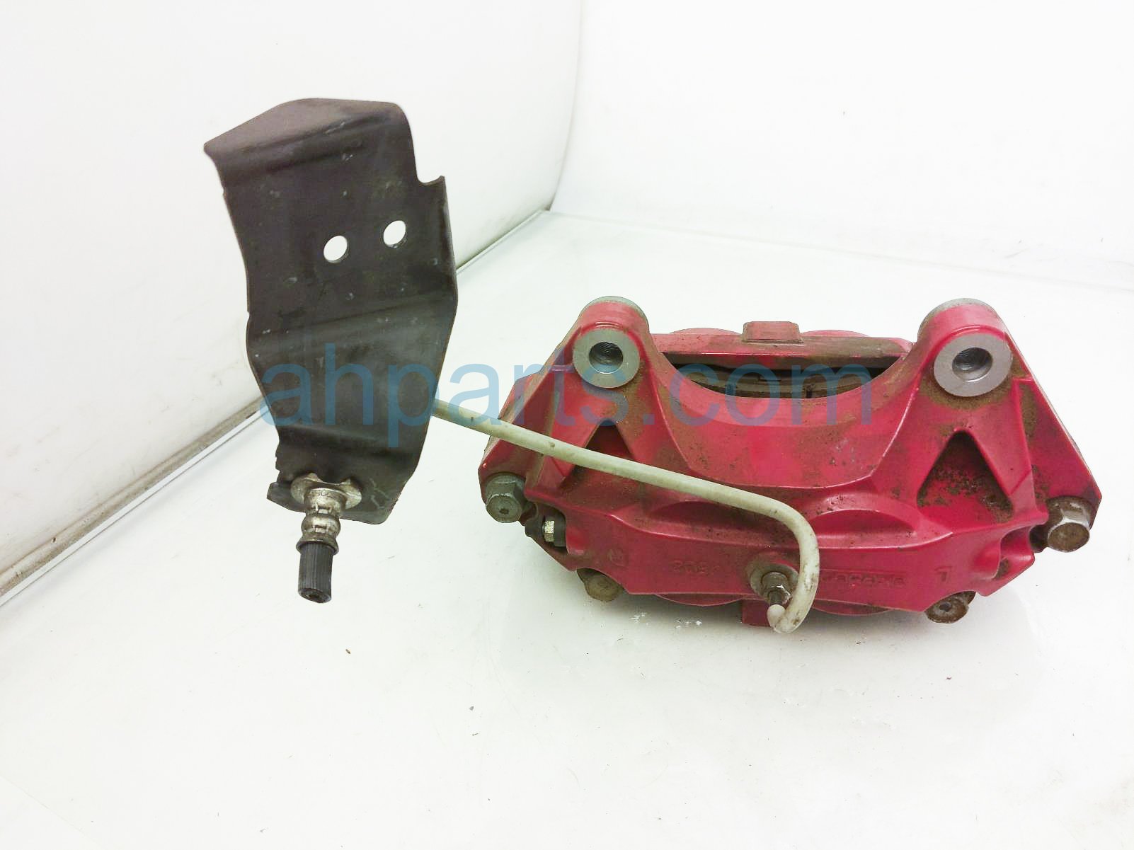 Sold 2018 Infiniti Q50 Front Passenger Brake Caliper Red Sport 41001