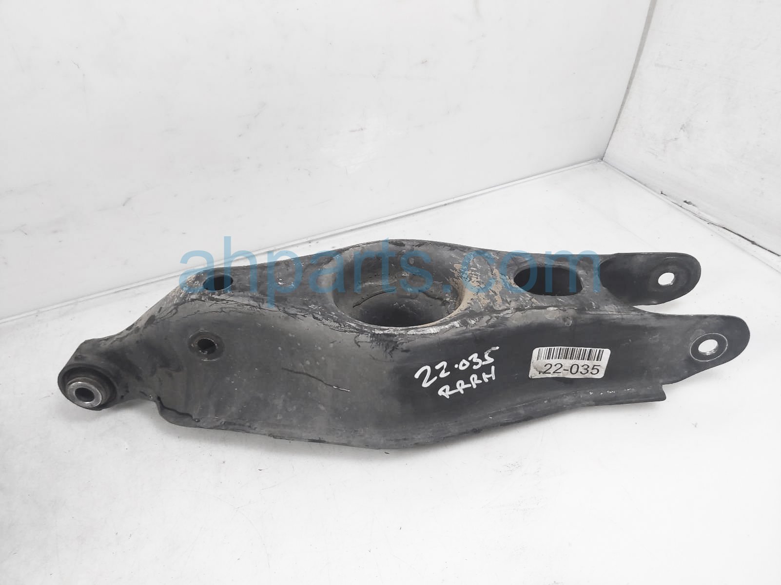 $30 Chrysler RR/RH SPRING SEAT CONTROL ARM $30 Chrysler RR/RH SPRING SEAT CONTROL ARM