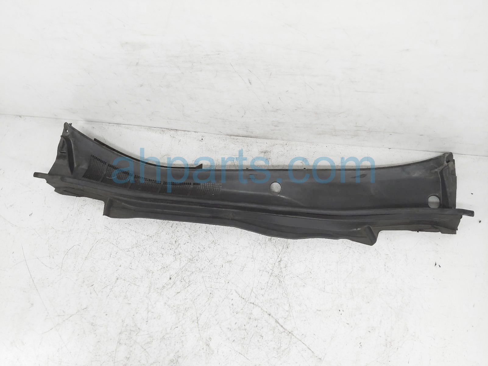 $80 Lexus WINDSHIELD COWL ASSY
