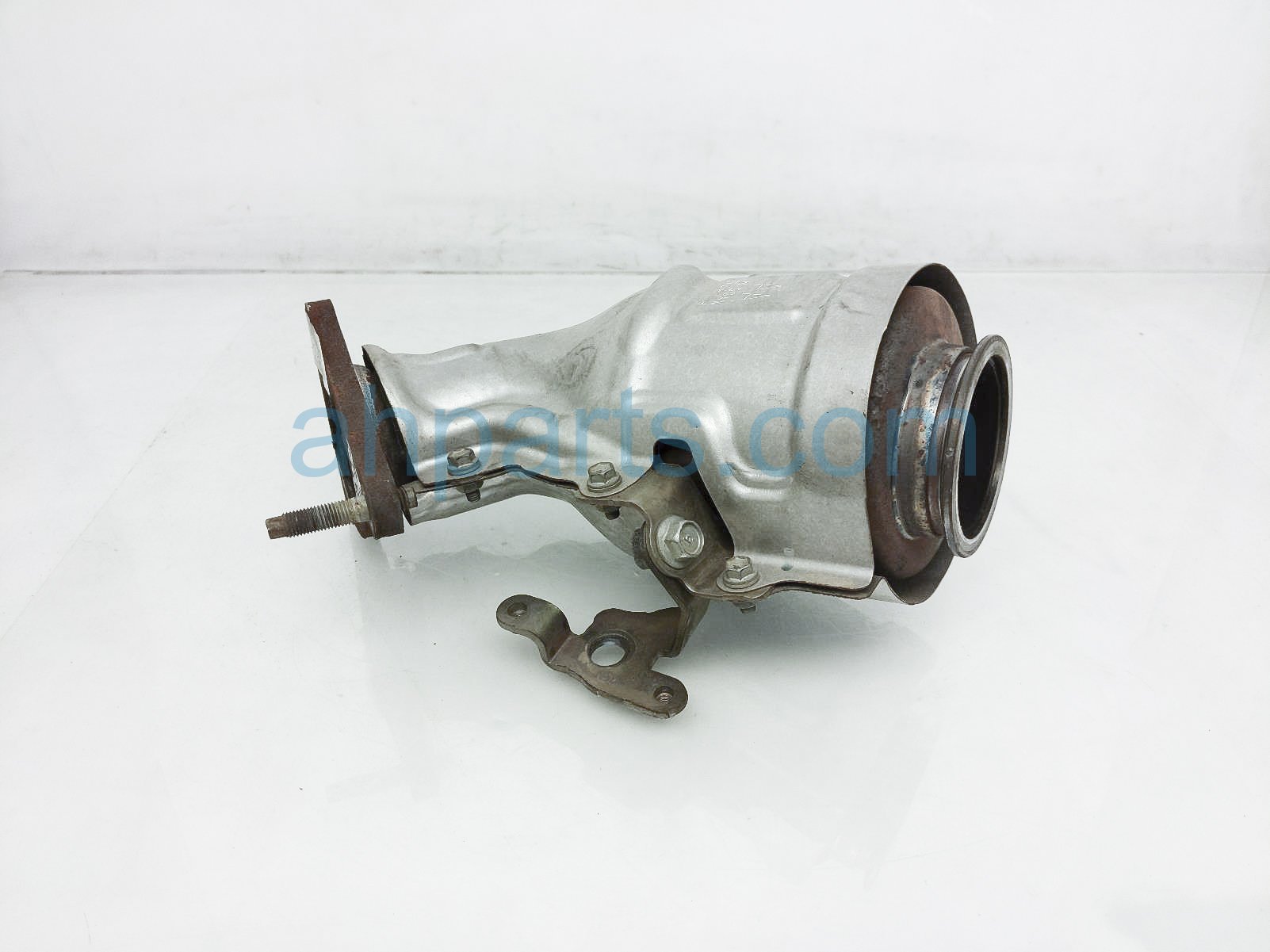 $149 Infiniti RH FORWARD CATALYTIC CONVERTER $149 Infiniti RH FORWARD CATALYTIC CONVERTER