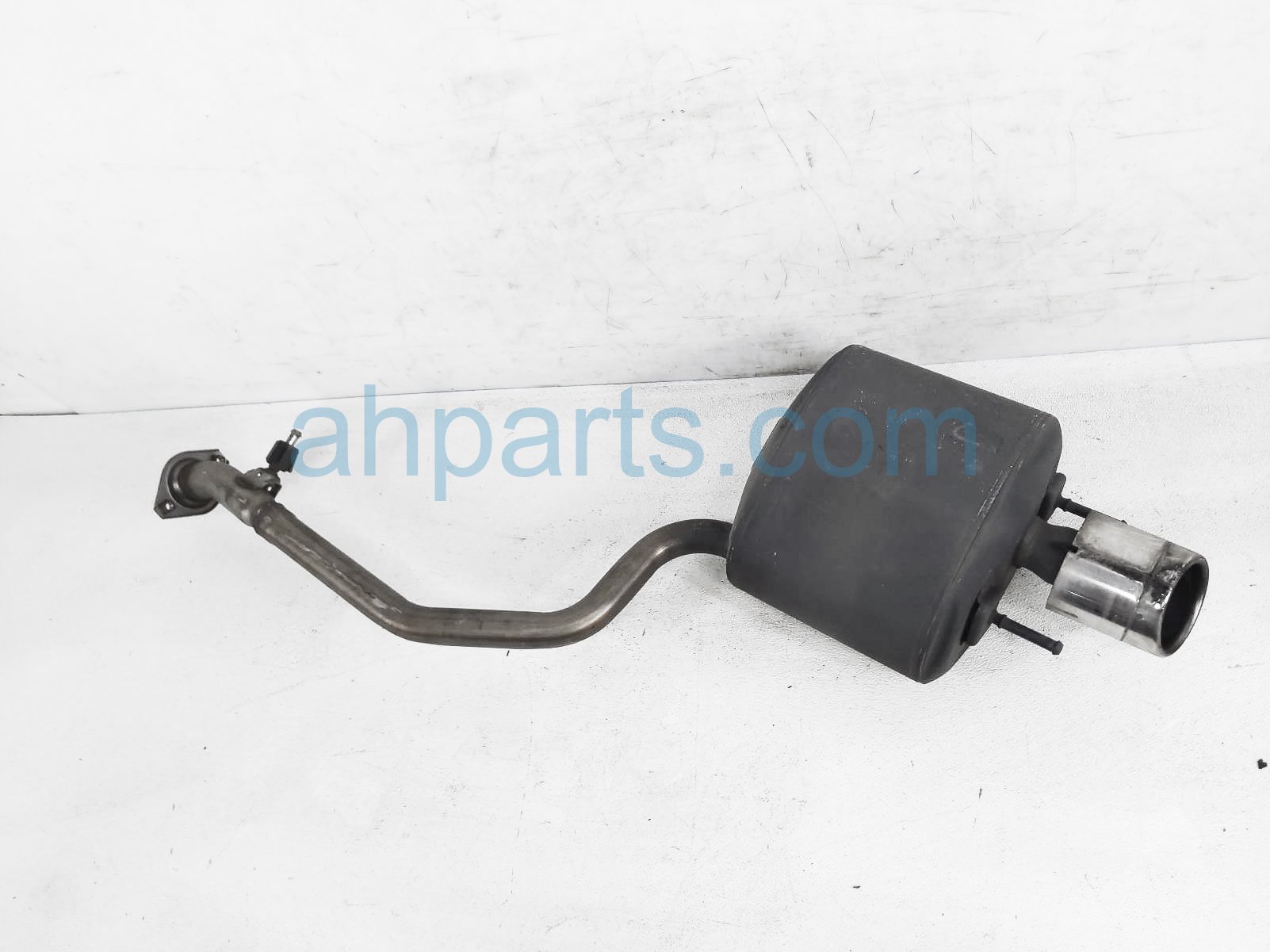 $145 Lexus LH EXHAUST MUFFLER $145 Lexus LH EXHAUST MUFFLER