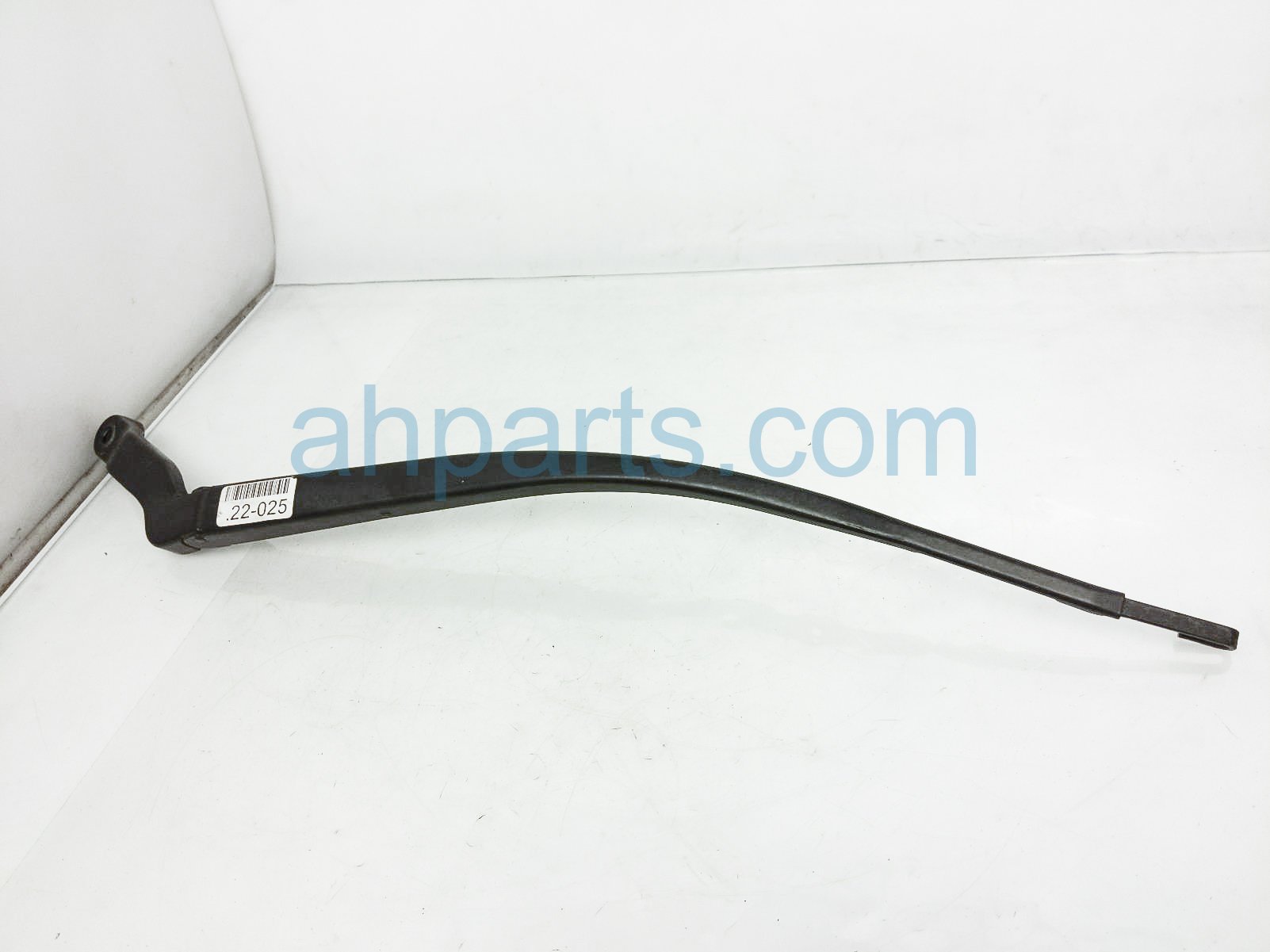 $15 Honda RH WINDSHIELD WIPER ARM $15 Honda RH WINDSHIELD WIPER ARM