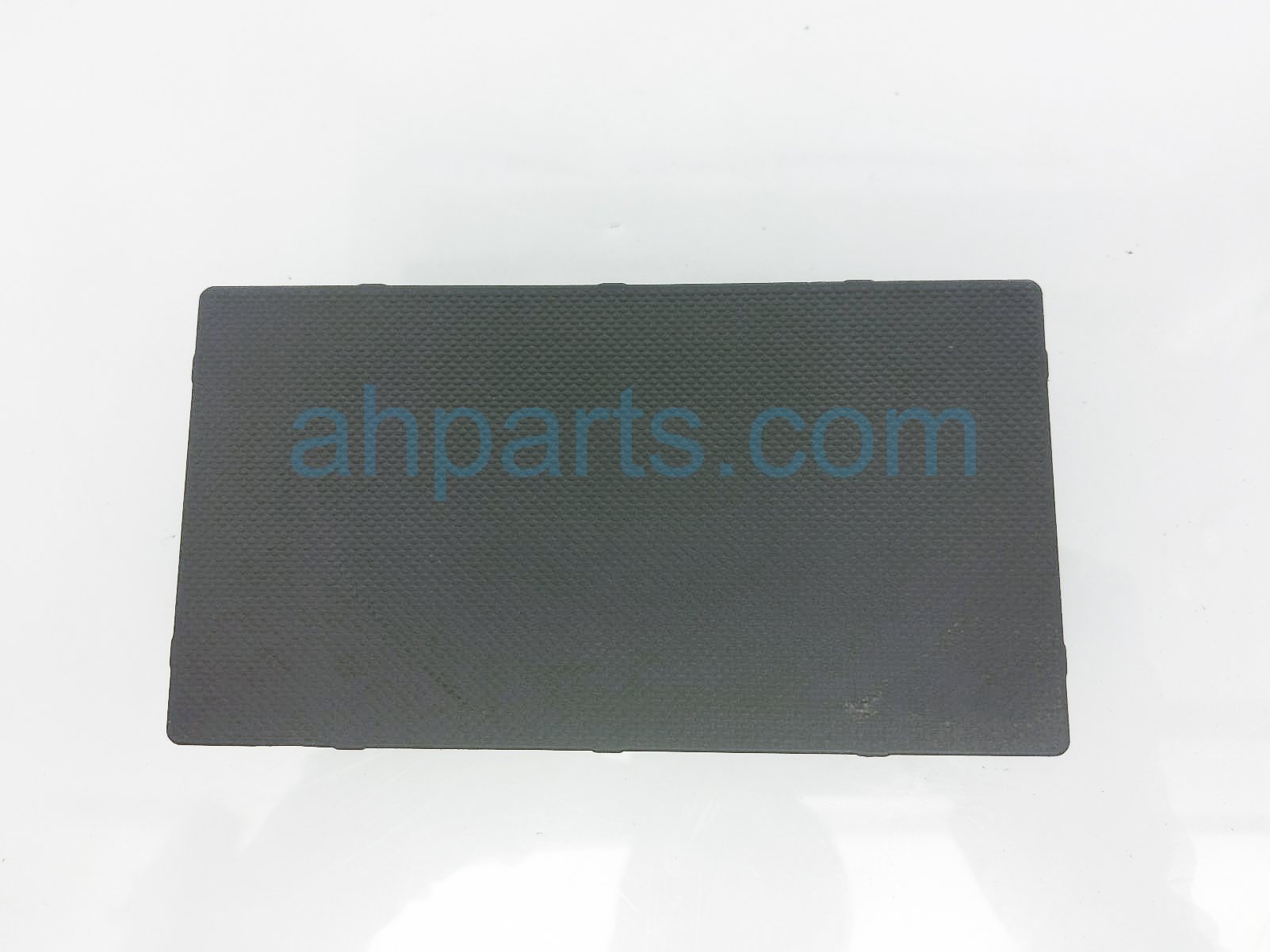 $45 Hyundai WIRELESS CHARGING UNIT ASSY $45 Hyundai WIRELESS CHARGING UNIT ASSY