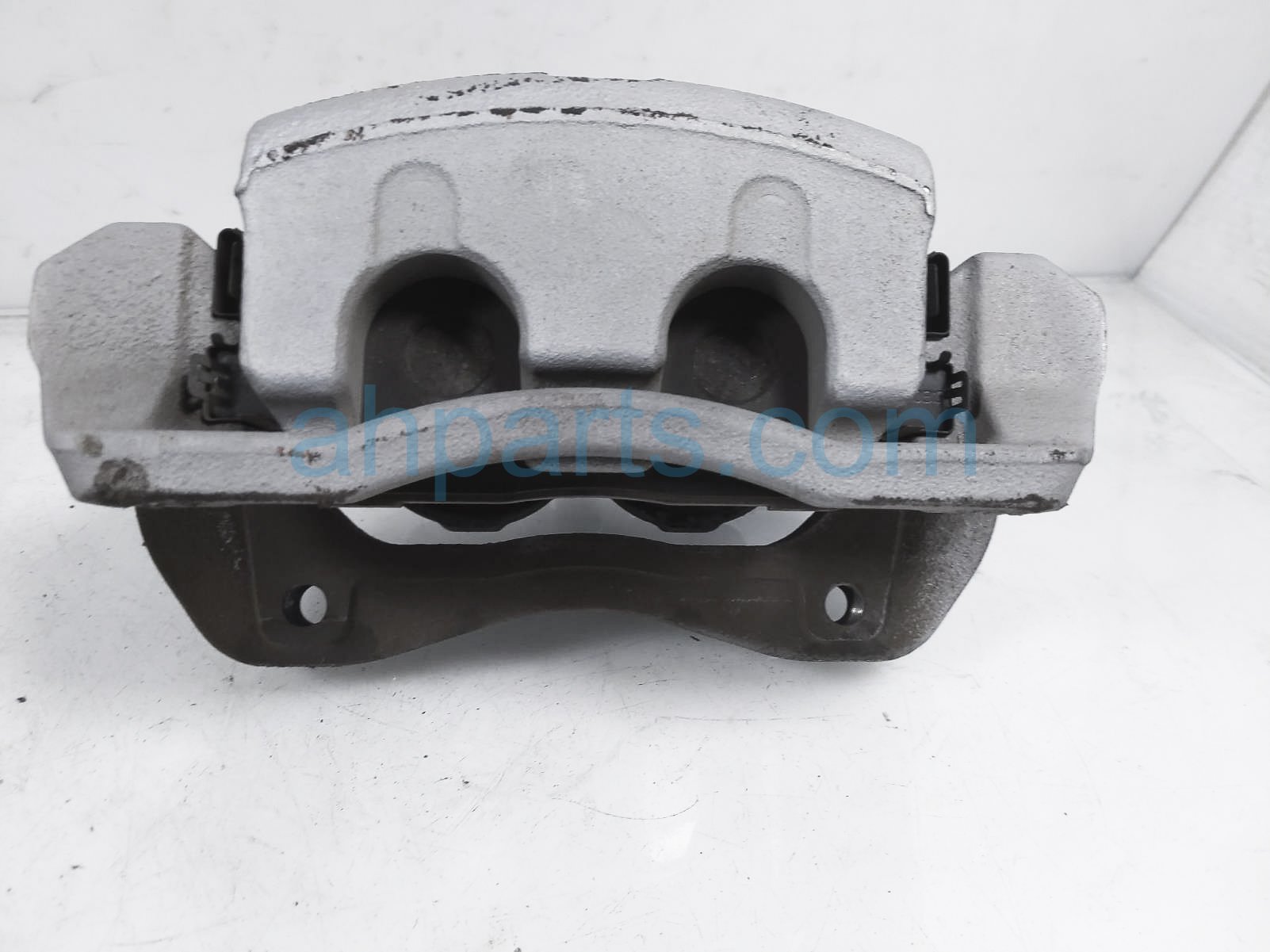 $90 Kia FR/LH BRAKE CALIPER $90 Kia FR/LH BRAKE CALIPER