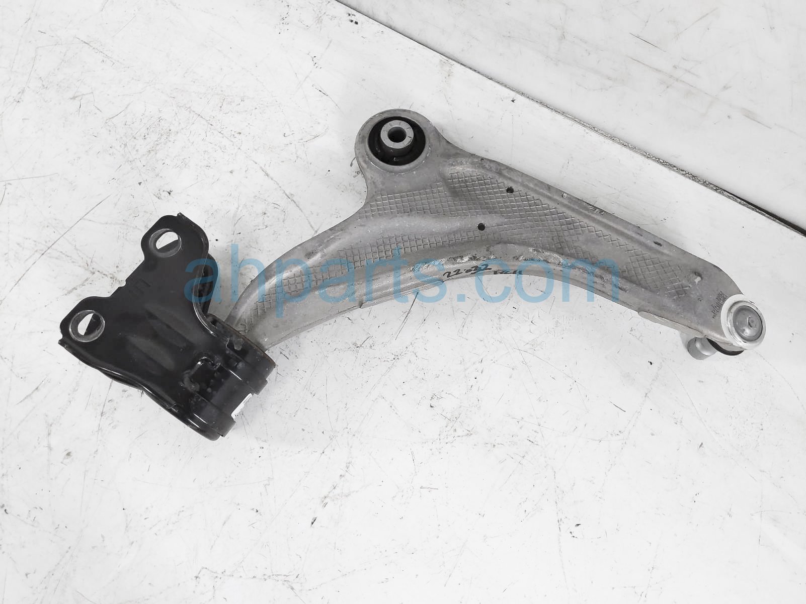 Sold 2021 Ford Edge Front Driver Lower Control Arm F2GC-3A053