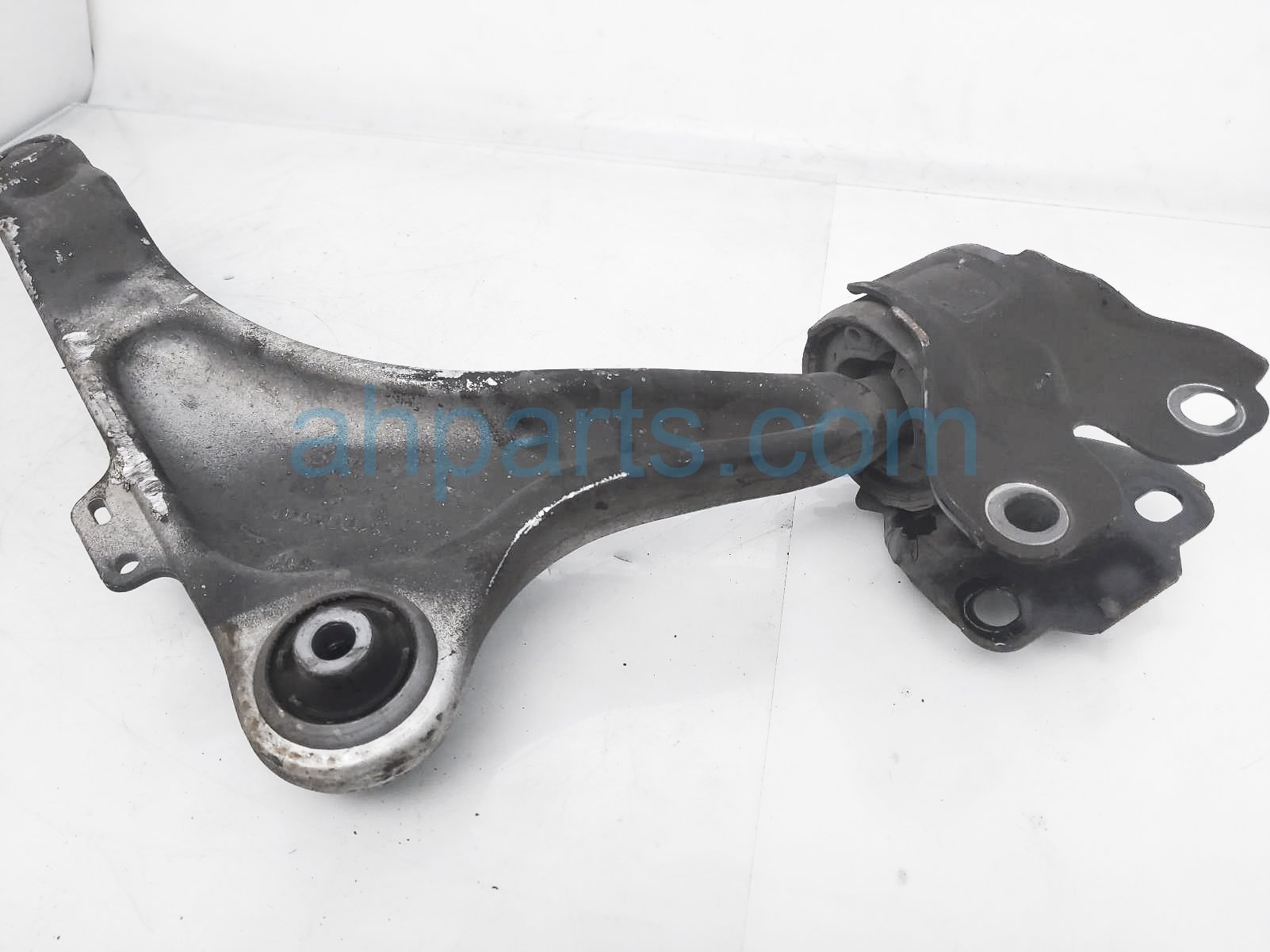 2012 Volvo S60 Front Driver Lower Control Arm 31429321