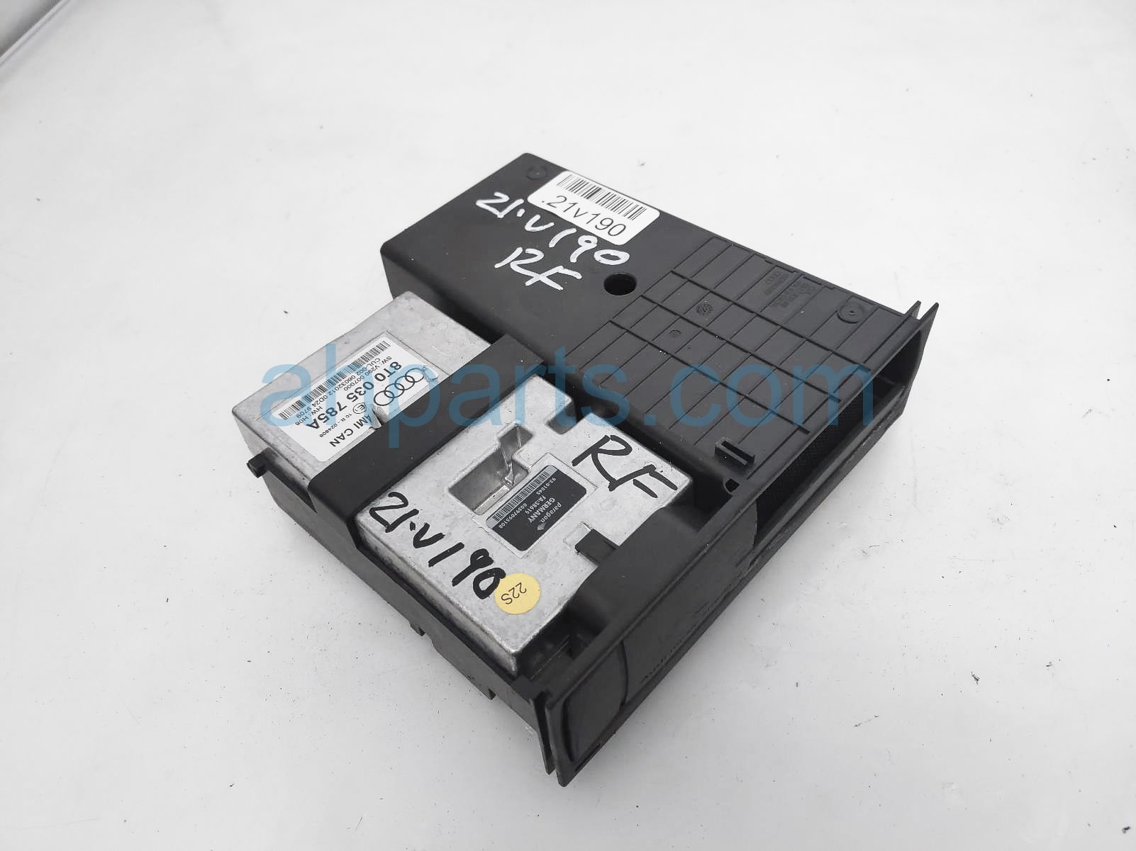 $35 Audi AMI CAN AUDIO INTERFACE CONTROL UNIT $35 Audi AMI CAN AUDIO INTERFACE CONTROL UNIT