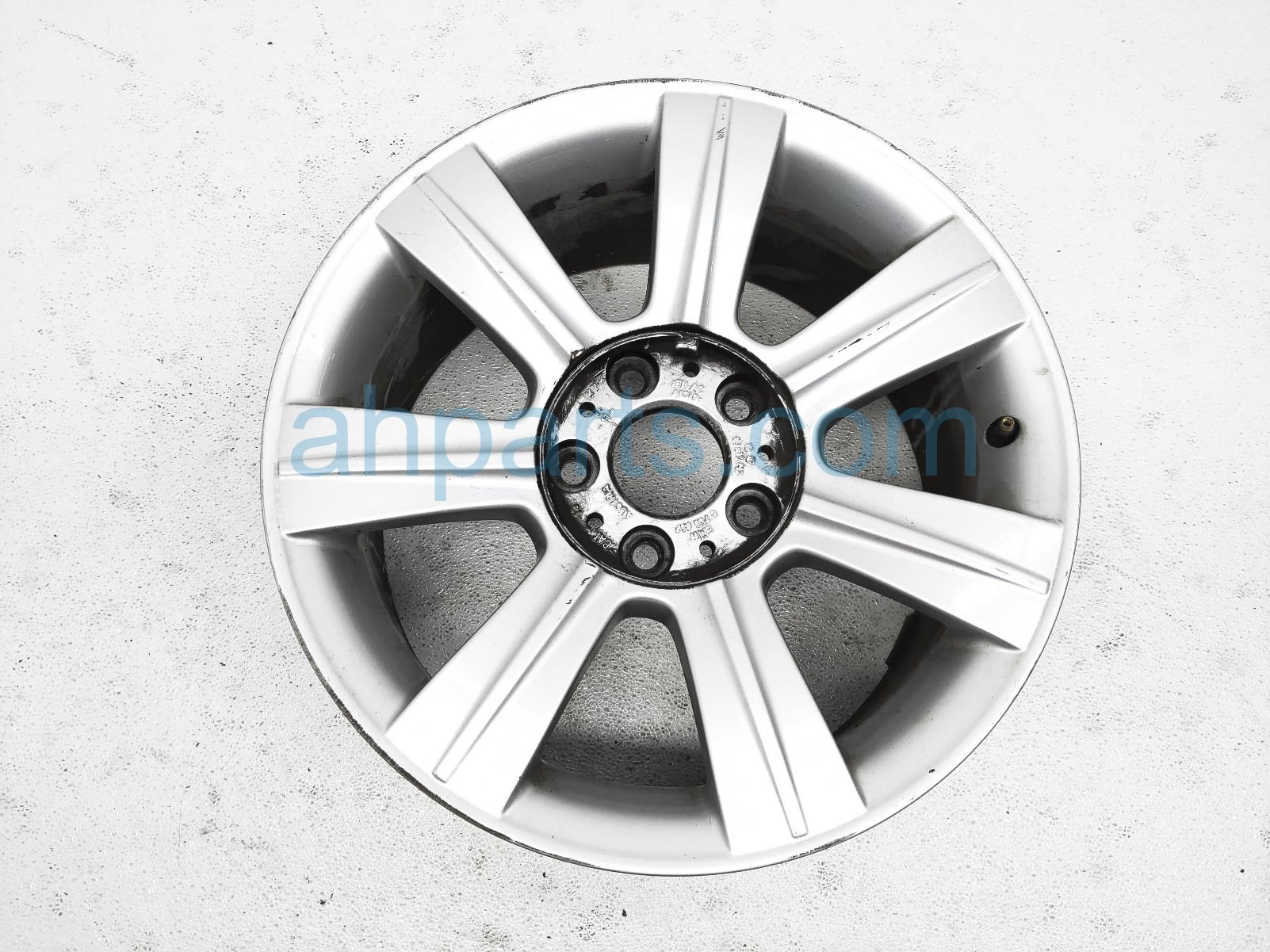 $80 BMW WHEEL / RIM $80 BMW WHEEL / RIM