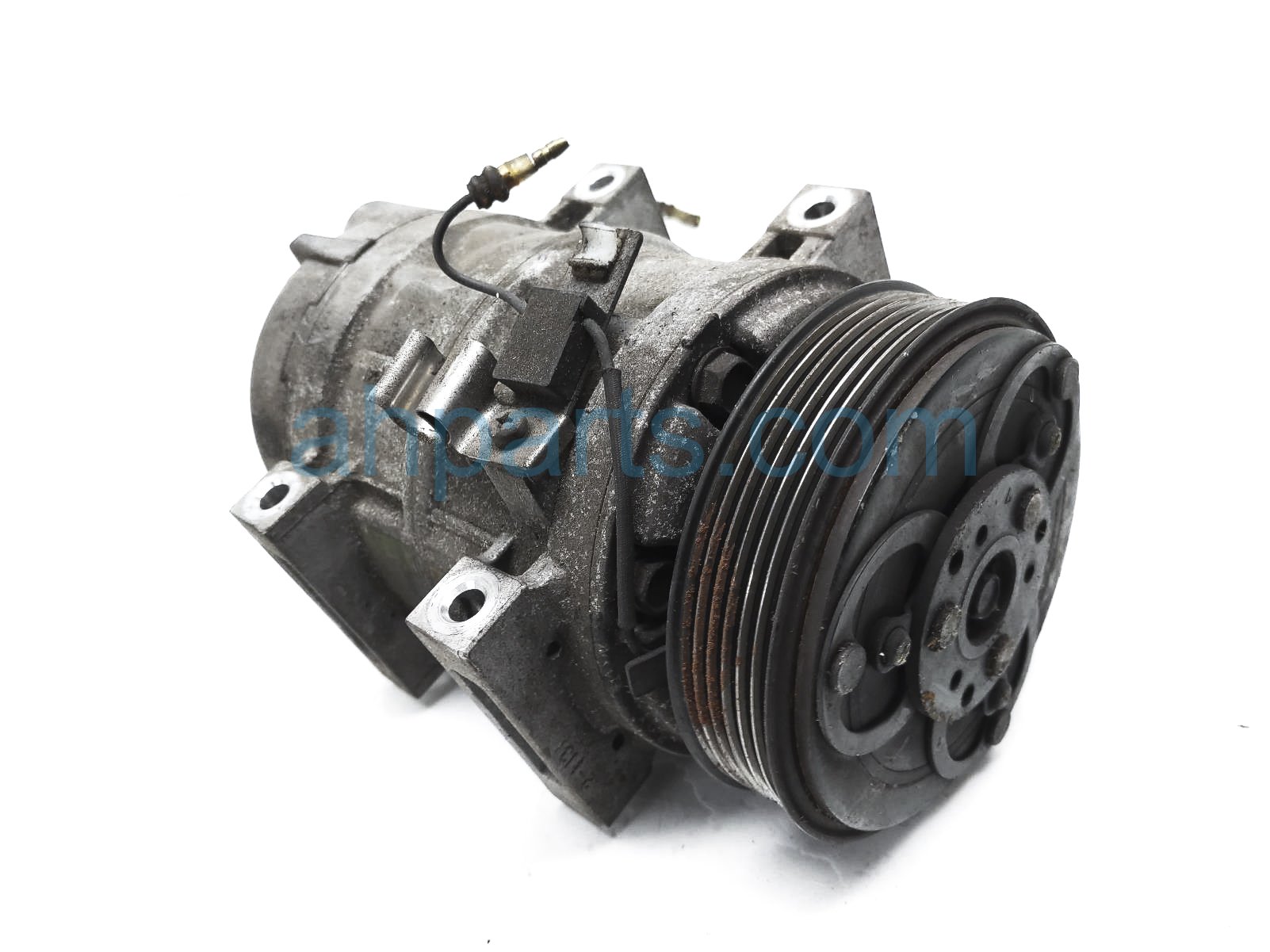 $45 Volvo AC COMPRESSOR PUMP $45 Volvo AC COMPRESSOR PUMP