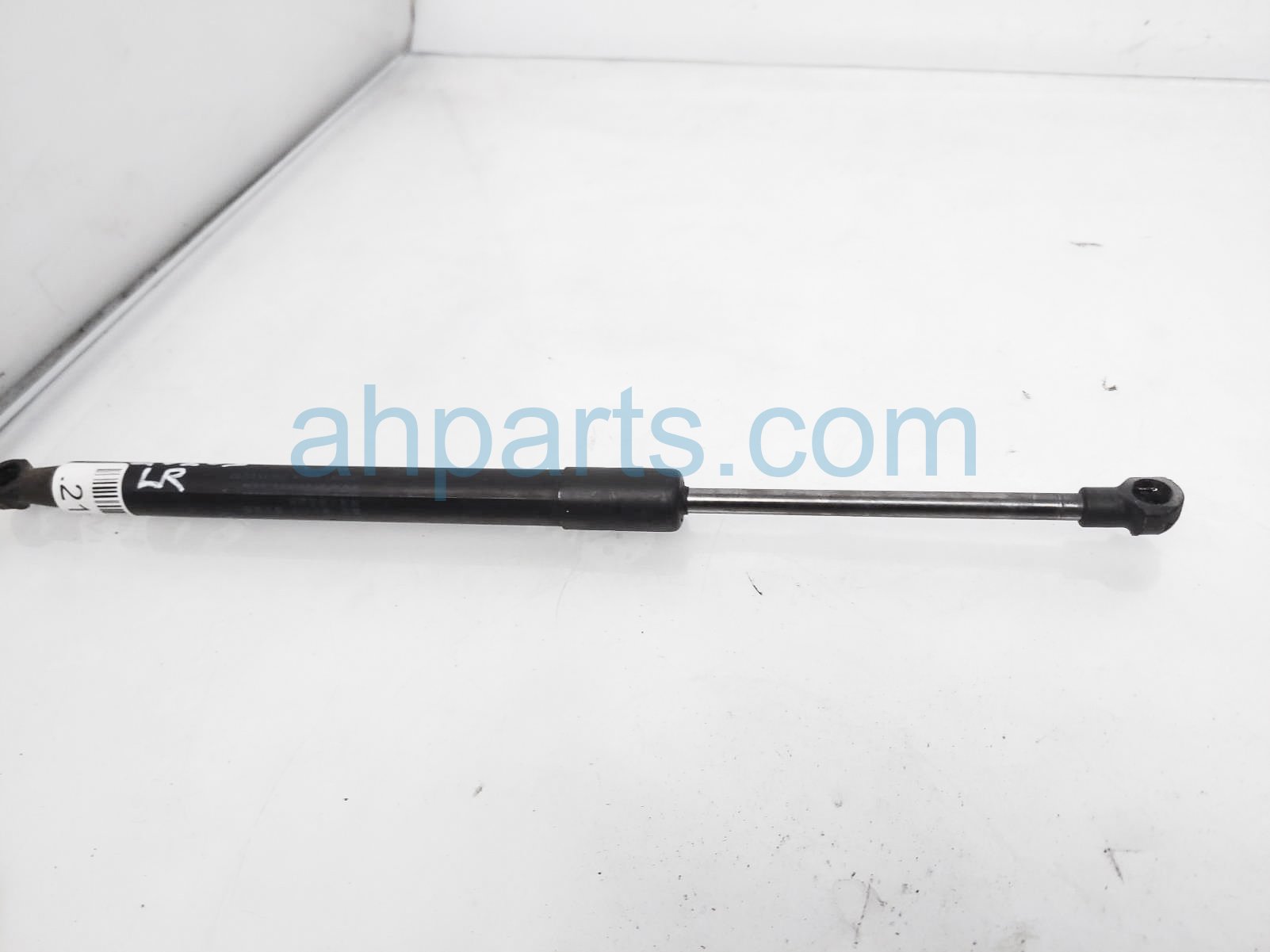 $19 BMW LH TRUNK STRUT / LIFT CYLINDER