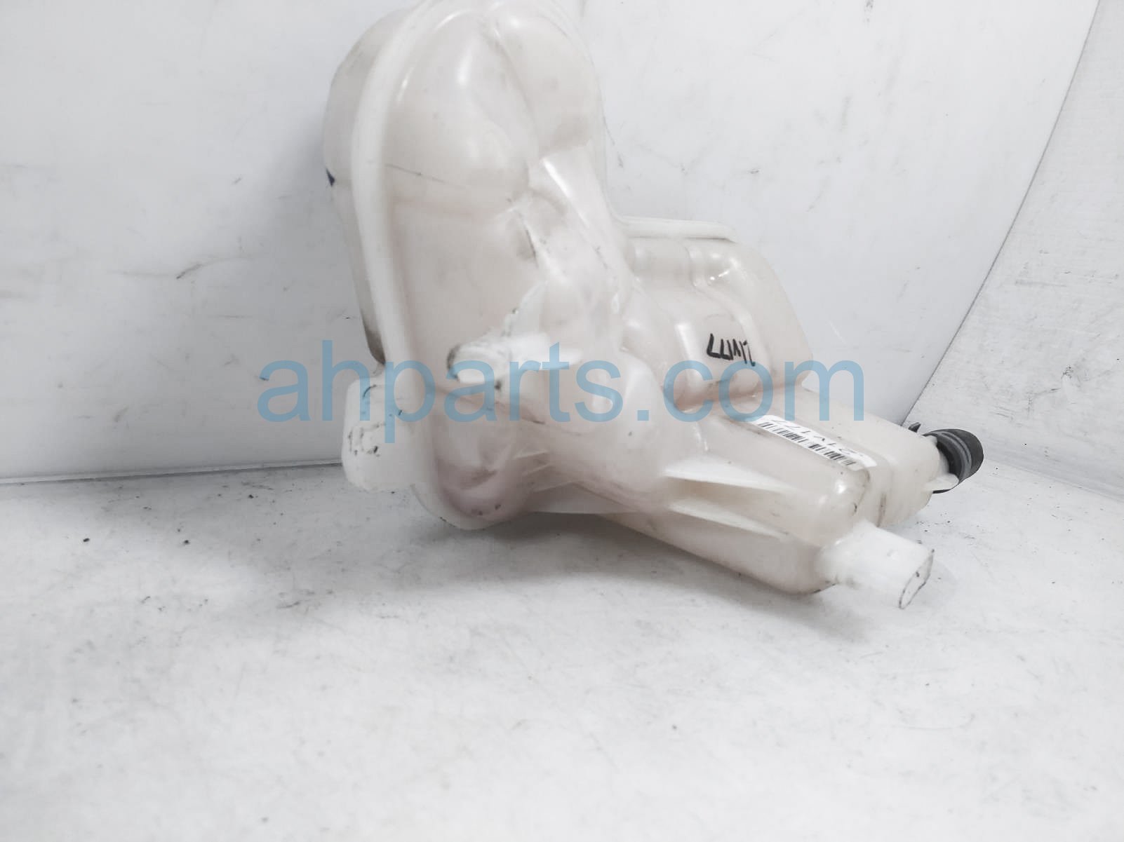 $35 Audi RADIATOR OVERFLOW TANK $35 Audi RADIATOR OVERFLOW TANK