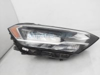 $599 Volkswagen RH HEADLAMP / LIGHT