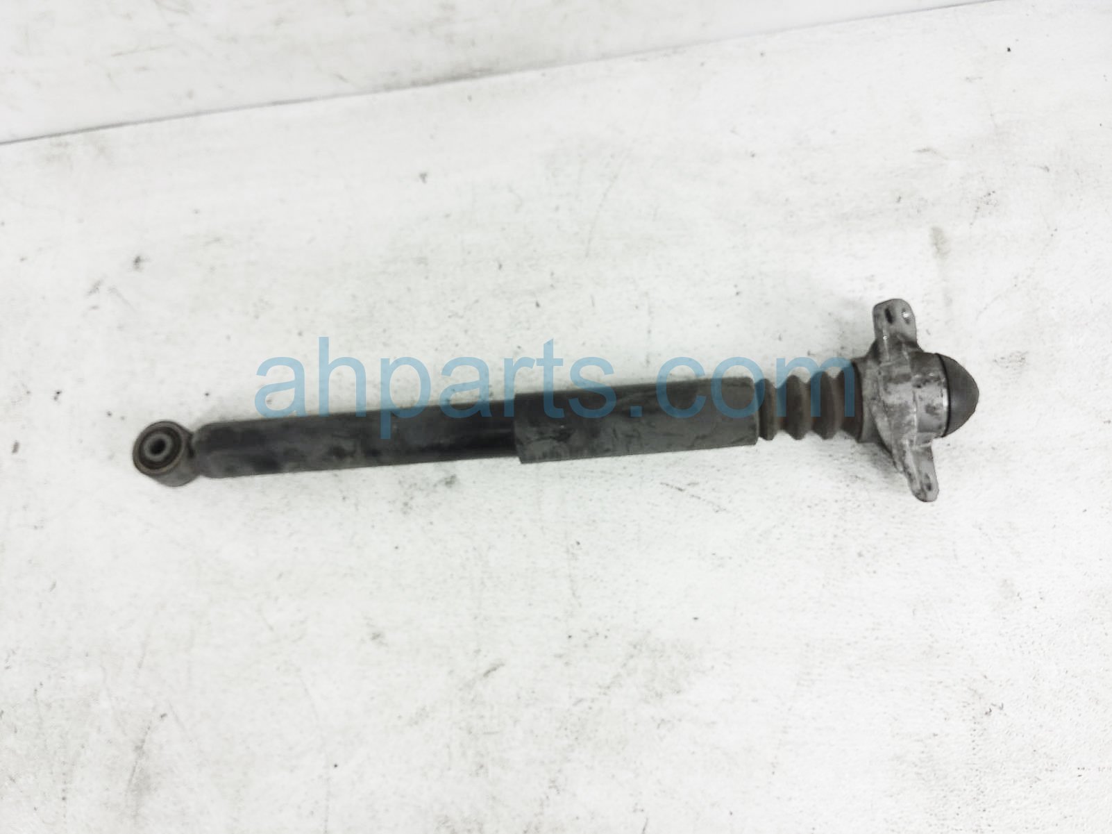 $30 Audi RR/LH SHOCK ABSORBER $30 Audi RR/LH SHOCK ABSORBER
