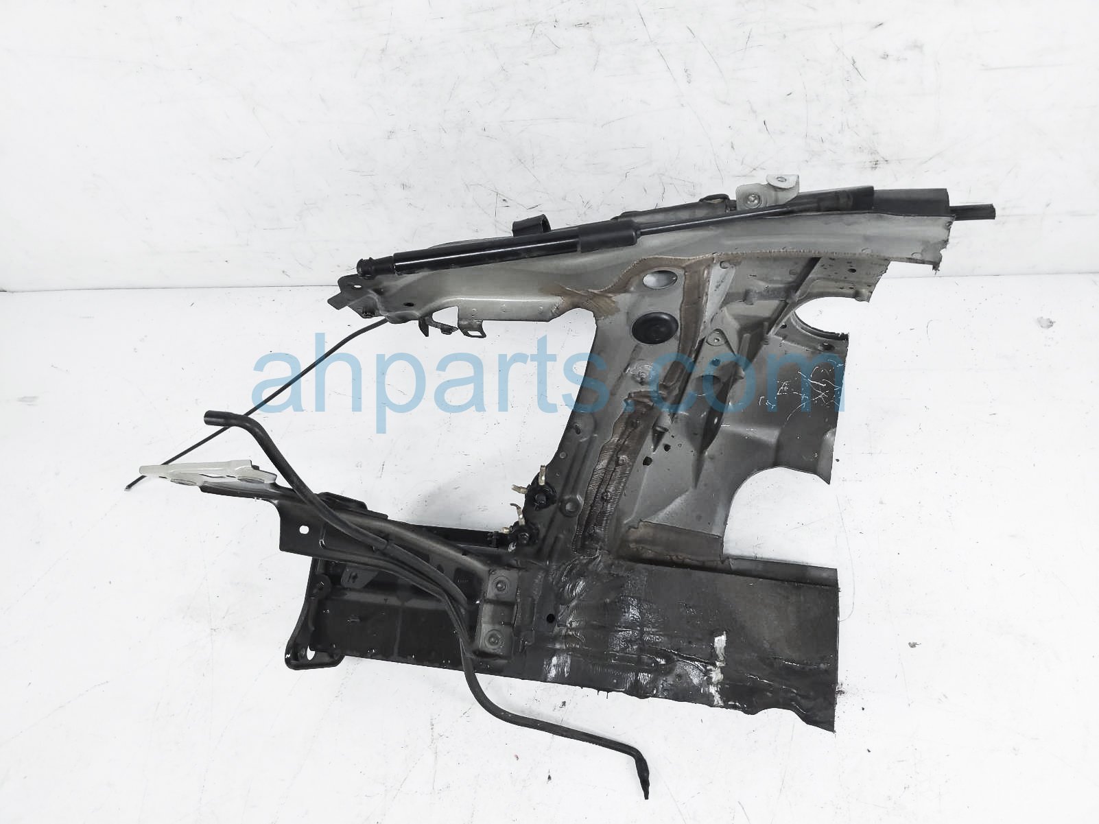 $175 Audi LH APRON CUT - BLACK $175 Audi LH APRON CUT - BLACK