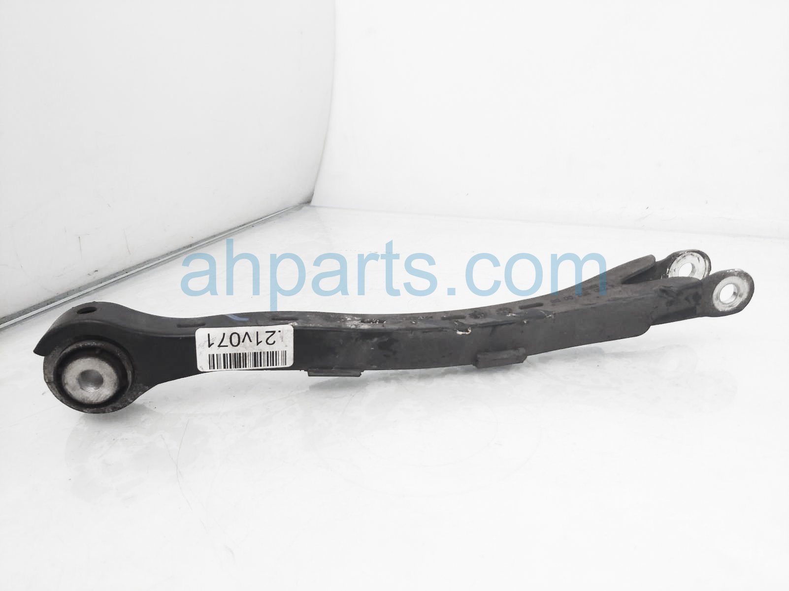 $30 Mercedes RR/LH FORWARD LOWER TRACK BAR ARM $30 Mercedes RR/LH FORWARD LOWER TRACK BAR ARM