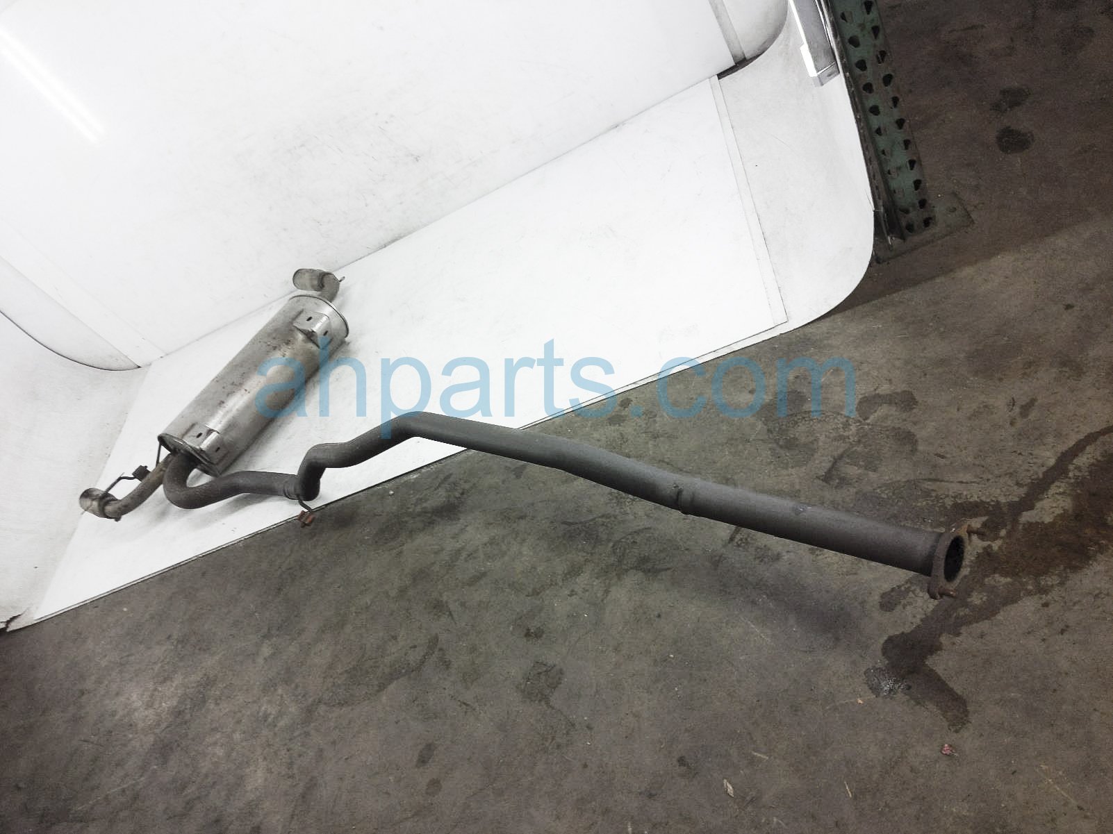$90 Volvo EXHAUST PIPE & MUFFLER ASSY $90 Volvo EXHAUST PIPE & MUFFLER ASSY