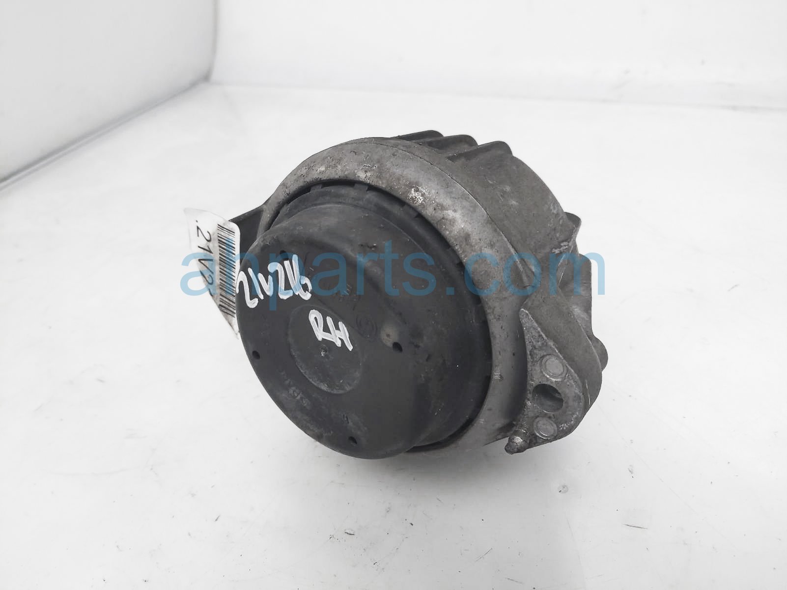 $20 BMW RH ENGINE MOUNT $20 BMW RH ENGINE MOUNT