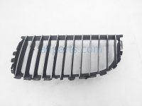 $30 BMW LH CENTER UPPER GRILLE MISSING CHROM $30 BMW LH CENTER UPPER GRILLE MISSING CHROM