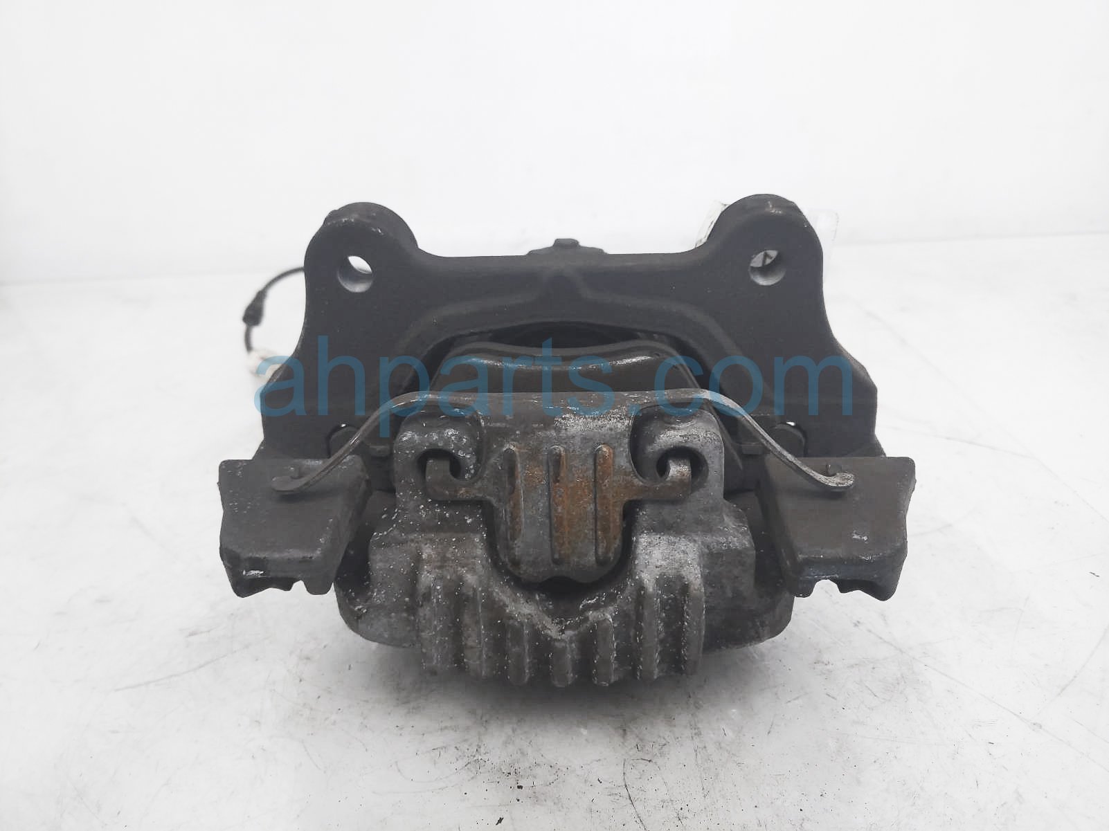 $35 BMW FR/LH BRAKE CALIPER