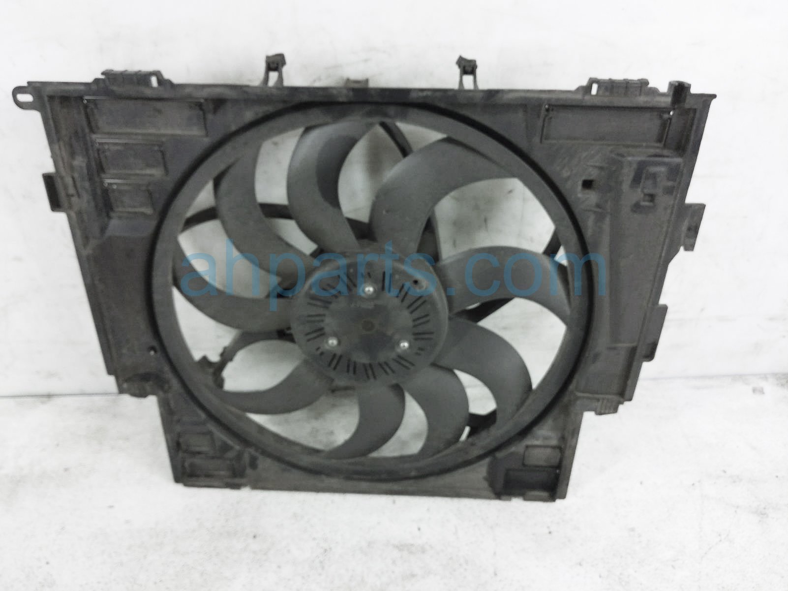 $99 BMW RADIATOR COOLING FAN ASSY $99 BMW RADIATOR COOLING FAN ASSY