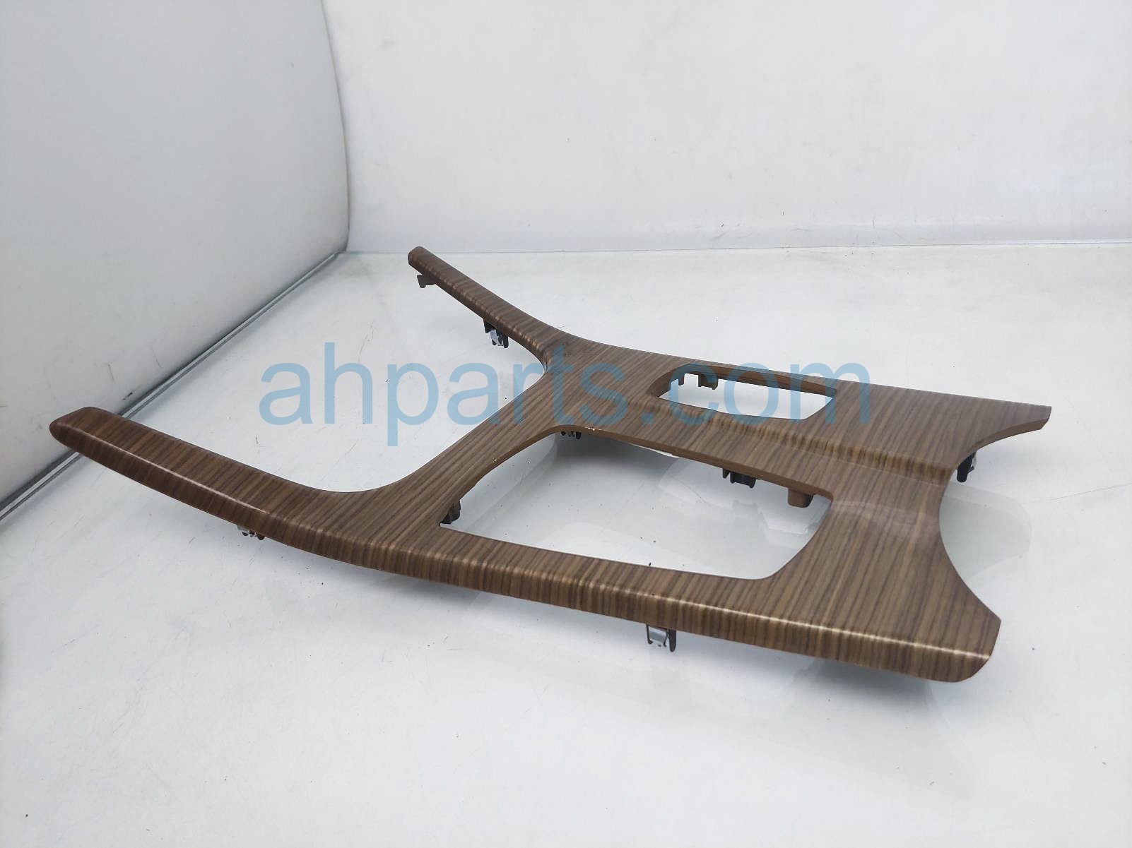 $45 BMW CONSOLE UPPER TRIM BEZEL -WOODGRAIN $45 BMW CONSOLE UPPER TRIM BEZEL -WOODGRAIN